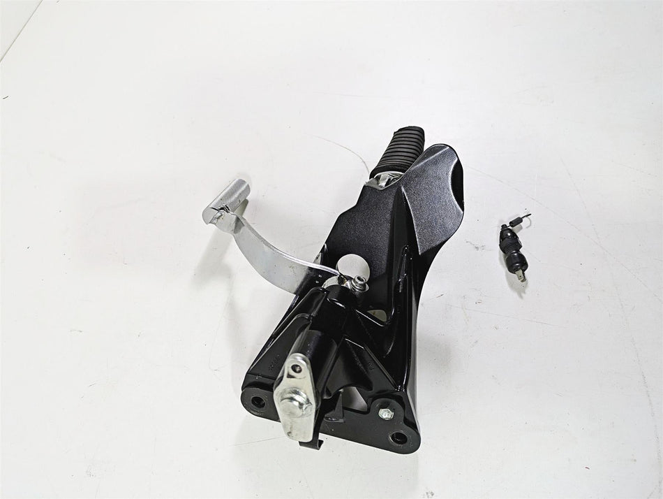 2016 Suzuki M109R VZR1800 Boulevard Right Front Footpeg Brake Pedal 43511-48G10 {{ shop.shopifyCountryName }} - Mototech271