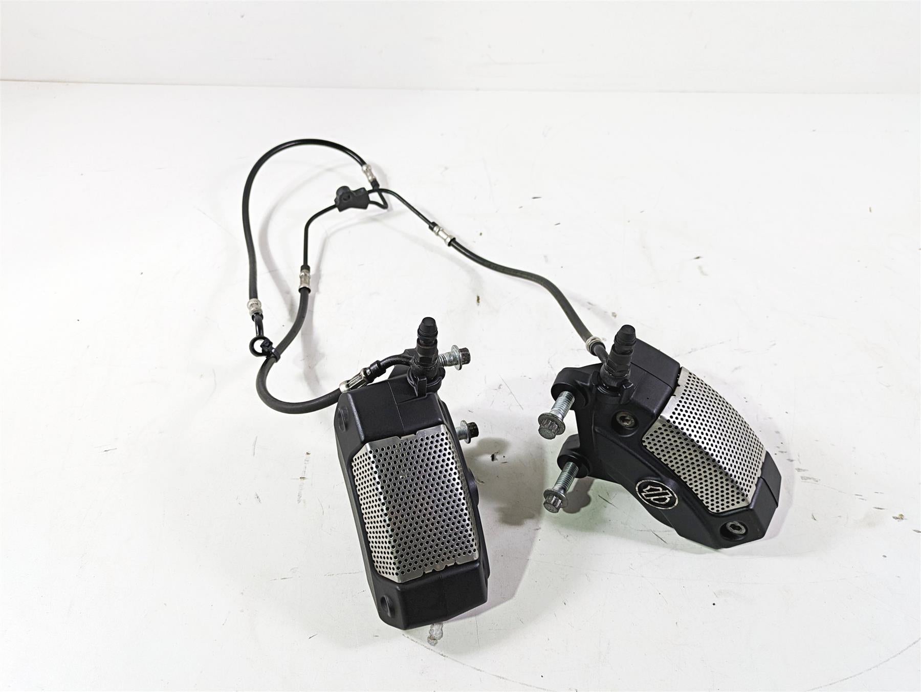 2013 Harley VRSCDX Night Rod Sp Front Brake Caliper Set & Line 44731-08 44732-08 | Mototech271