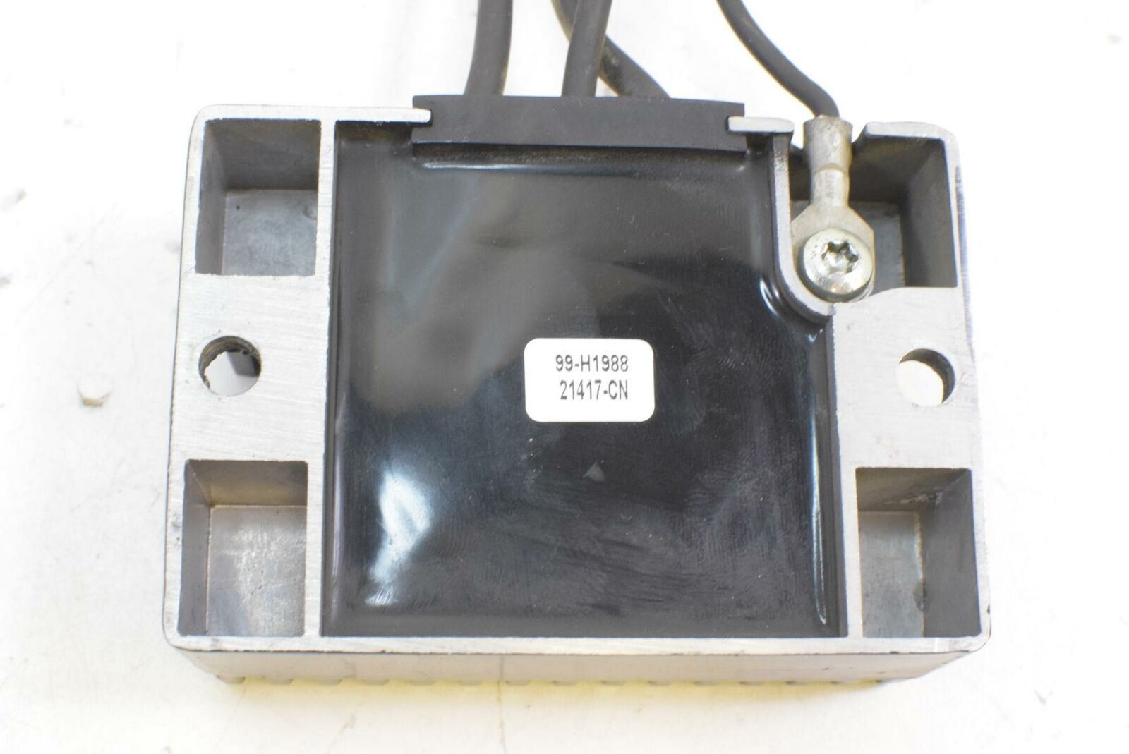 1995 Harley FXSTS Softail Springer Rectifier Voltage Regulator 74519-88B {{ shop.shopifyCountryName }} - Mototech271