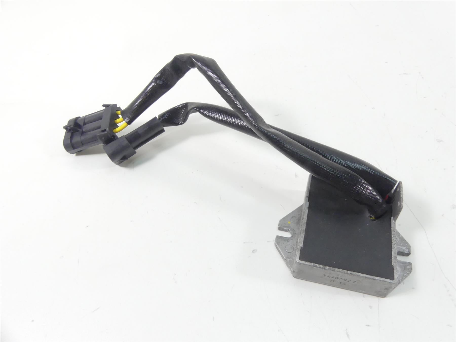 2015 Eric Buell Racing 1190SX Rectifier Voltage Regulator Y0302.1B7 {{ shop.shopifyCountryName }} - Mototech271
