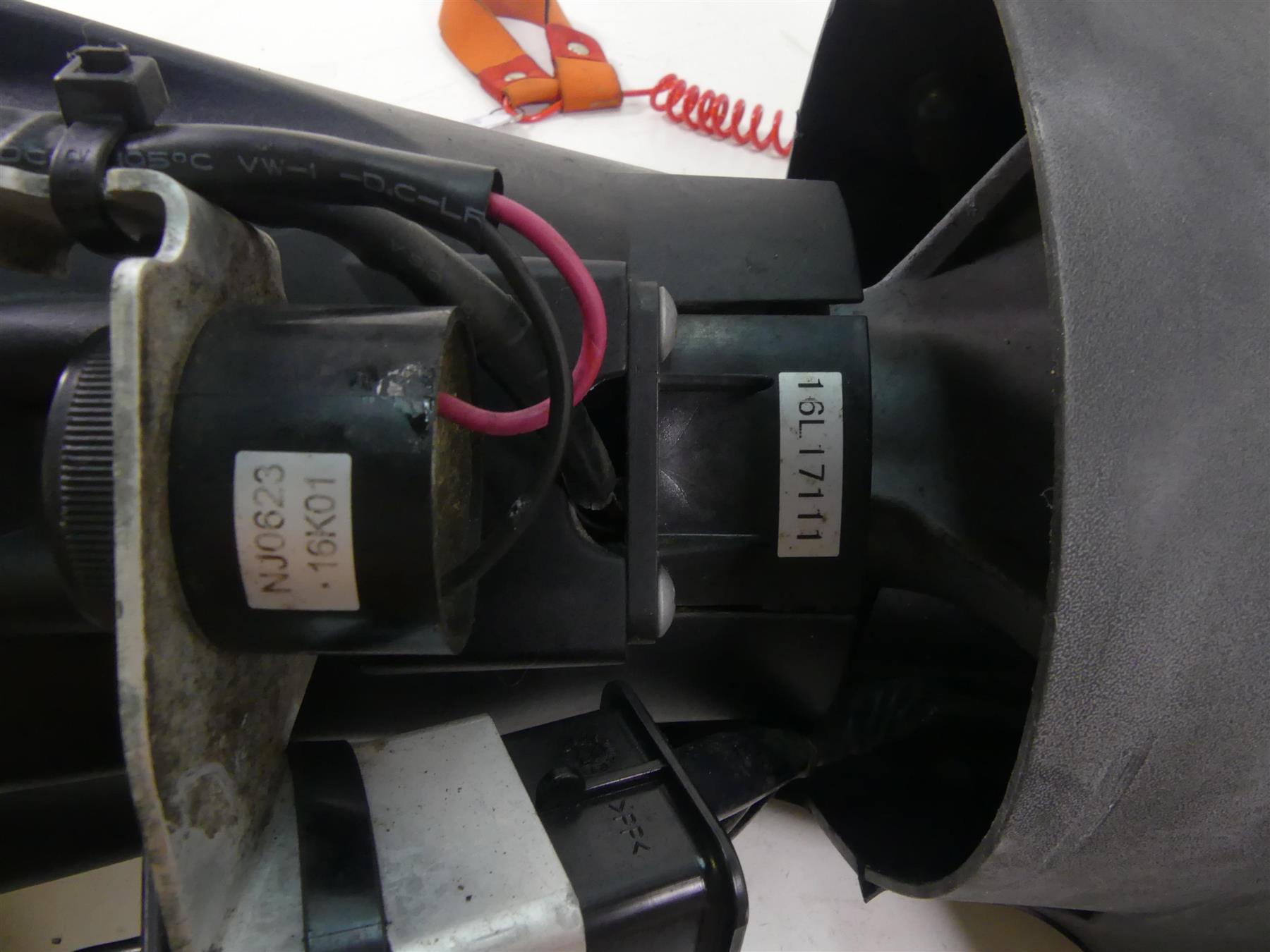 2017 Yamaha Waverunner VX 1050 CS Steering Handlebar + Switches F2X-61400-00-00 {{ shop.shopifyCountryName }} - Mototech271