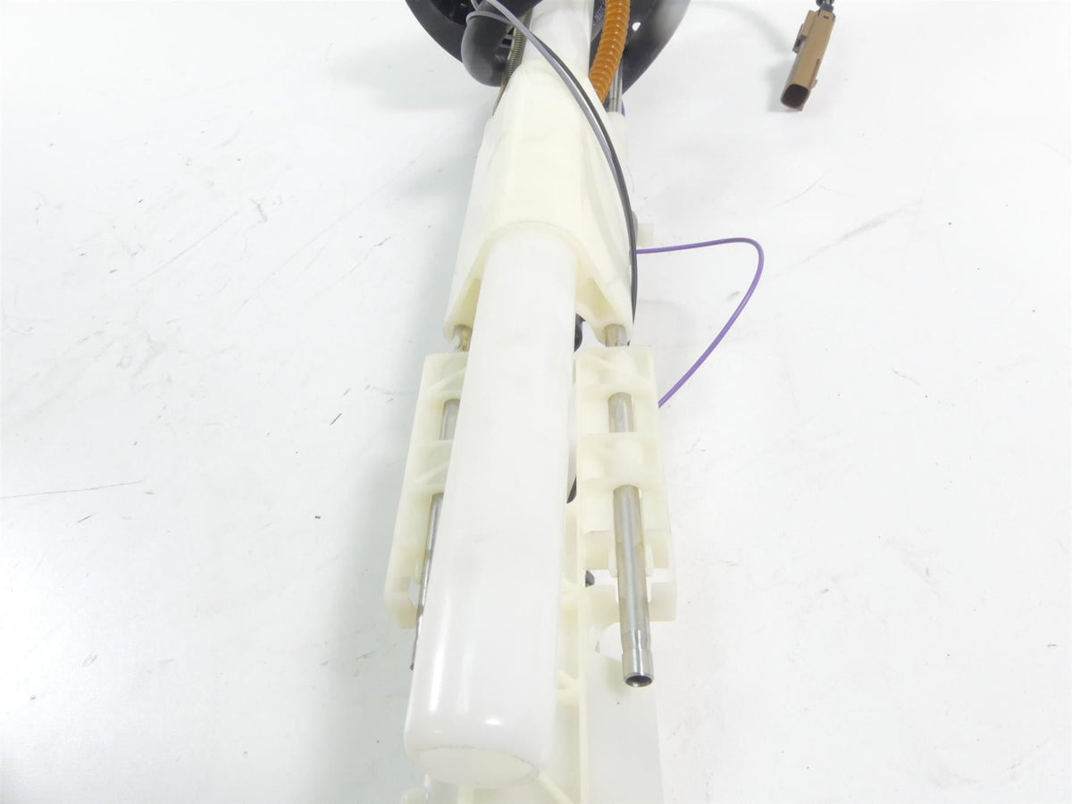 2013 Harley Davidson VRSCF Muscle Fuel Gas Petrol Pump -Tested Video 75310-07 {{ shop.shopifyCountryName }} - Mototech271