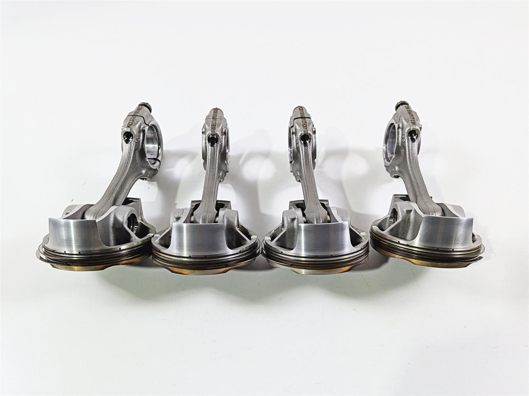 2017 BMW S1000RR K46 All 4 Piston & Connecting Rod Set 11258536333 {{ shop.shopifyCountryName }} - Mototech271