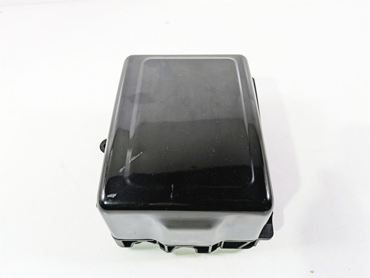 2017 Harley Dyna FXDB Street Bob Battery Carrier Tray Stay & Cover 70379-06B {{ shop.shopifyCountryName }} - Mototech271