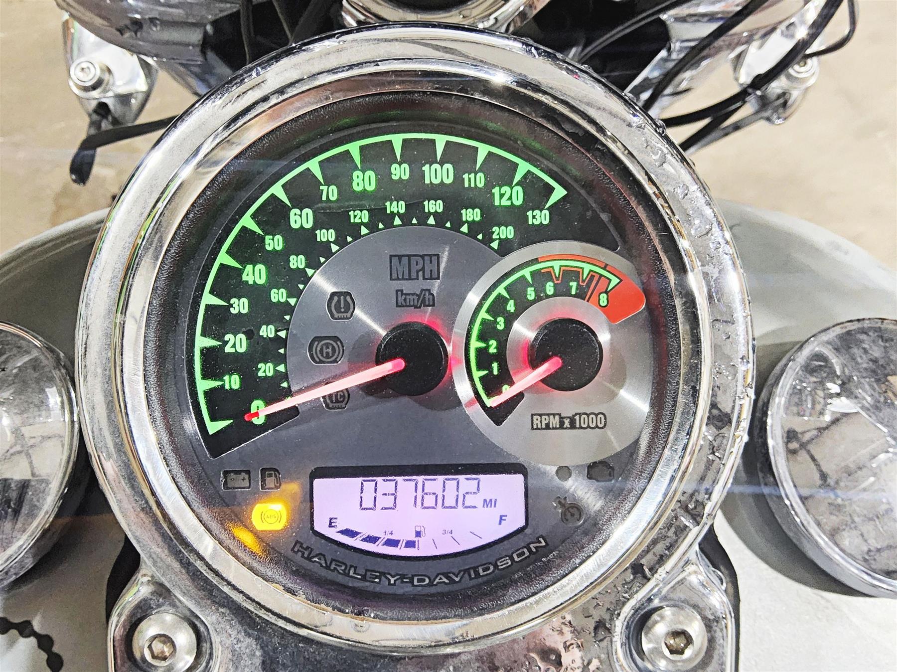 2012 Harley FLD Dyna Switchback Speedometer Gauge Instrument - 37k 70900391B {{ shop.shopifyCountryName }} - Mototech271