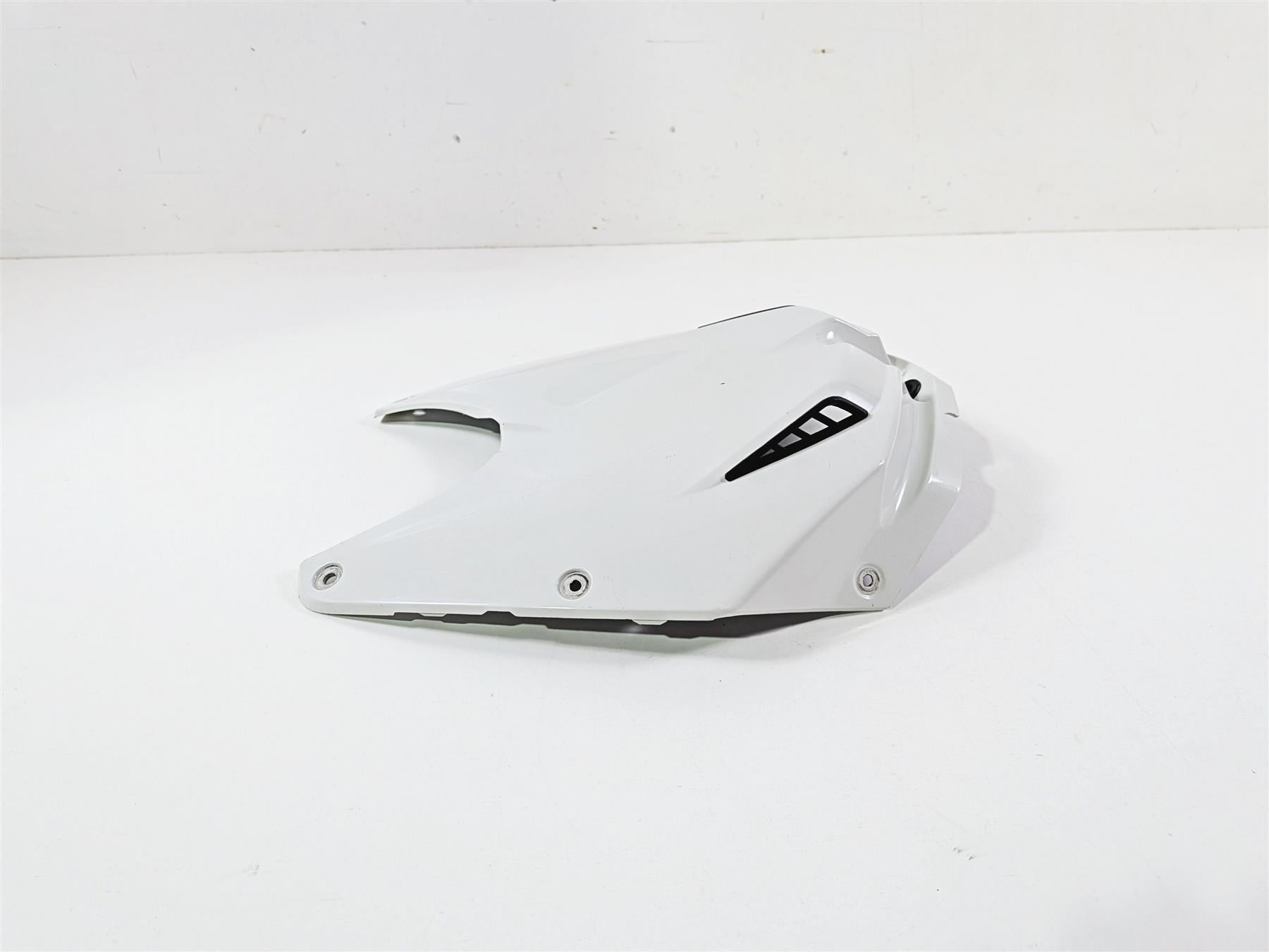 2014 BMW S1000RR K46 Upper Fuel Tank Cover Fairing 46638522128 {{ shop.shopifyCountryName }} - Mototech271