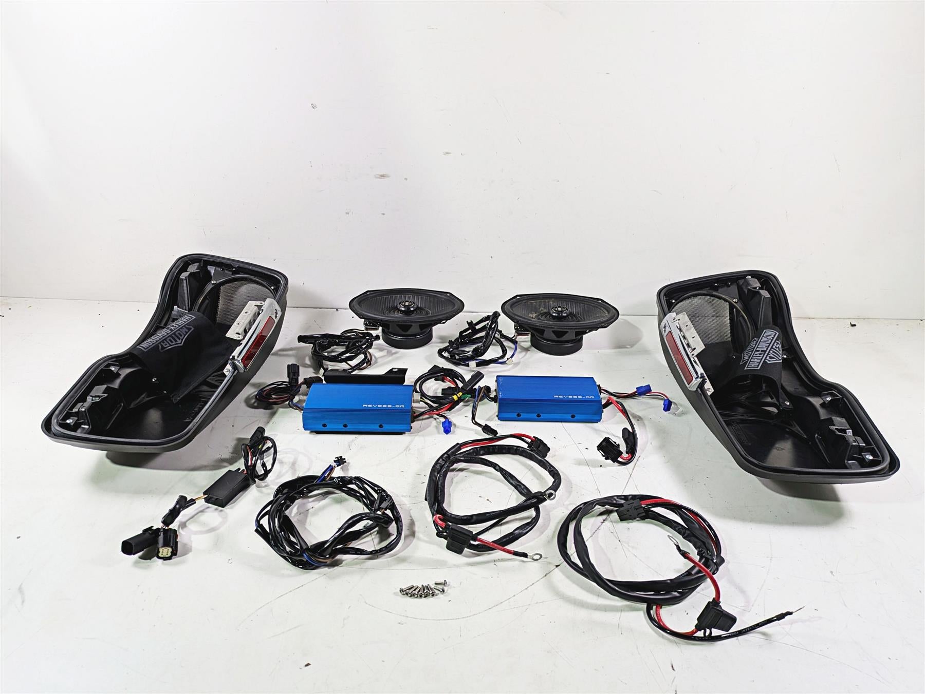 2014 -UP Harley Touring Hogtunes Rear Speaker Amp & Saddle Bag Lid Set REV225 692-XL