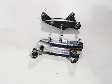 2010 Harley Touring FLHX Street Glide Chrome Quick Release Mount Set 52300353 {{ shop.shopifyCountryName }} - Mototech271
