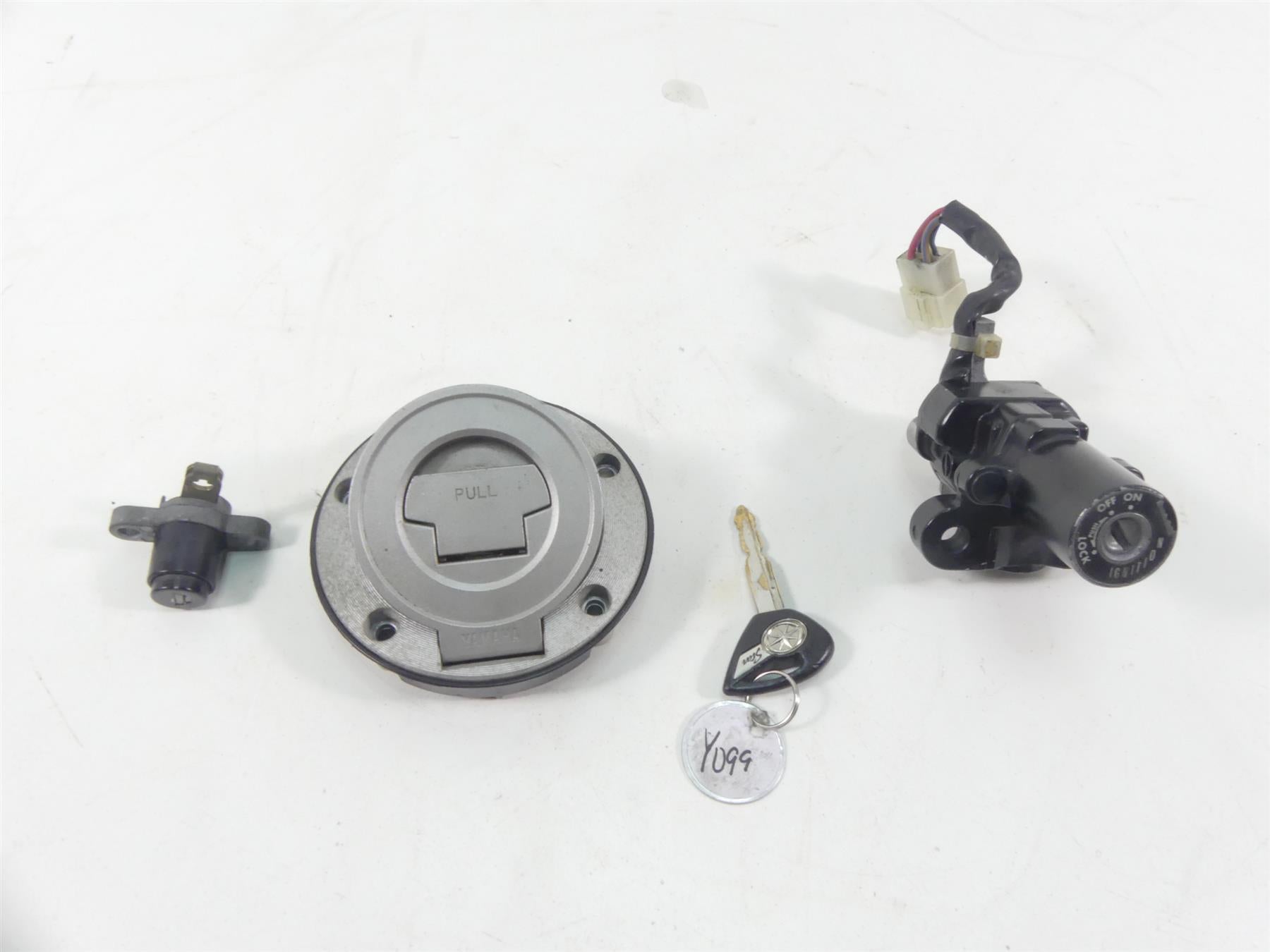 2004 Yamaha XV1700 Road Star Warrior Ignition Switch Key Lock Set 5PX-82501-10
