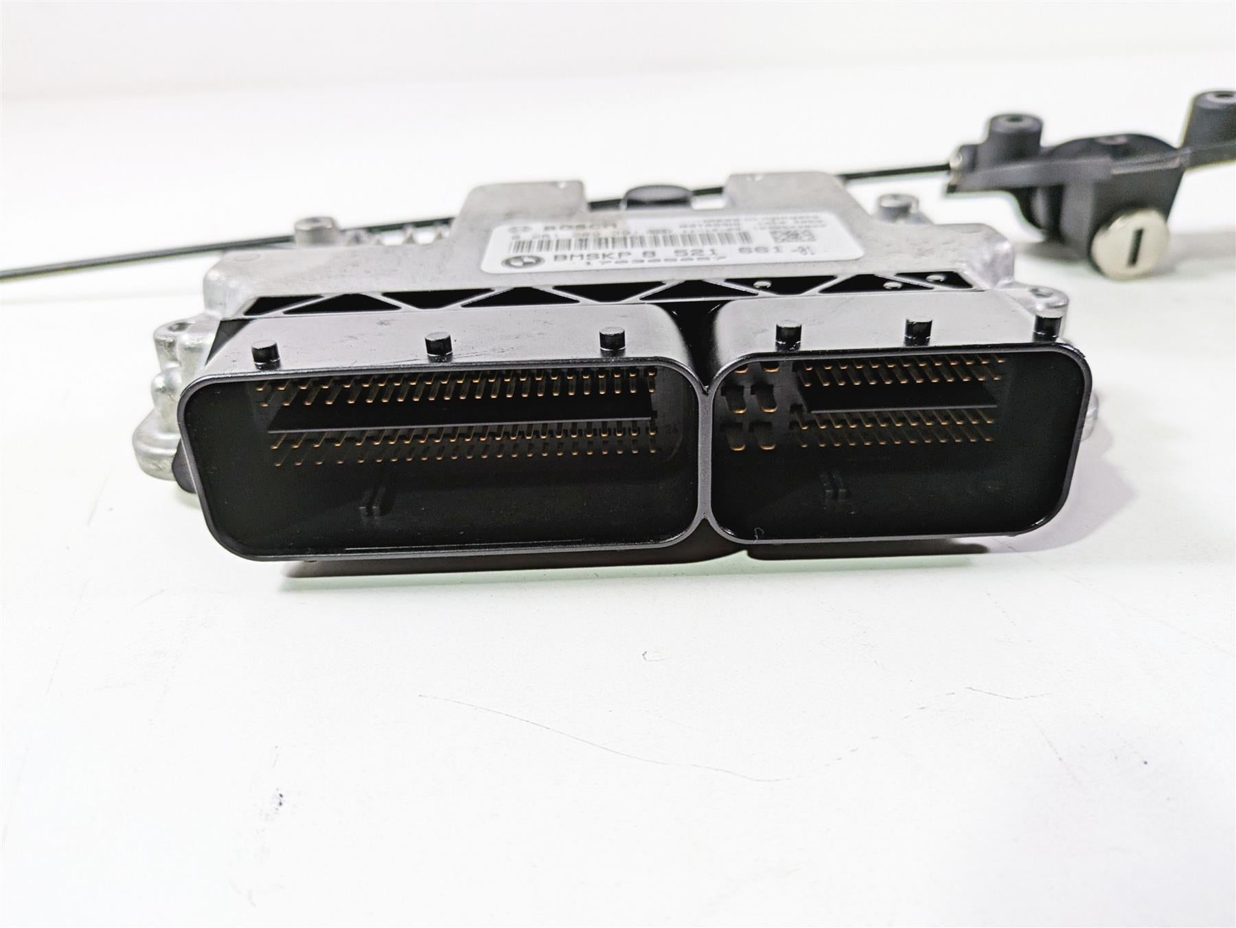 2012 BMW R1200R K27 Cdi Ecu Ignition Switch Key Lock Set 8521661 61357705247 {{ shop.shopifyCountryName }} - Mototech271