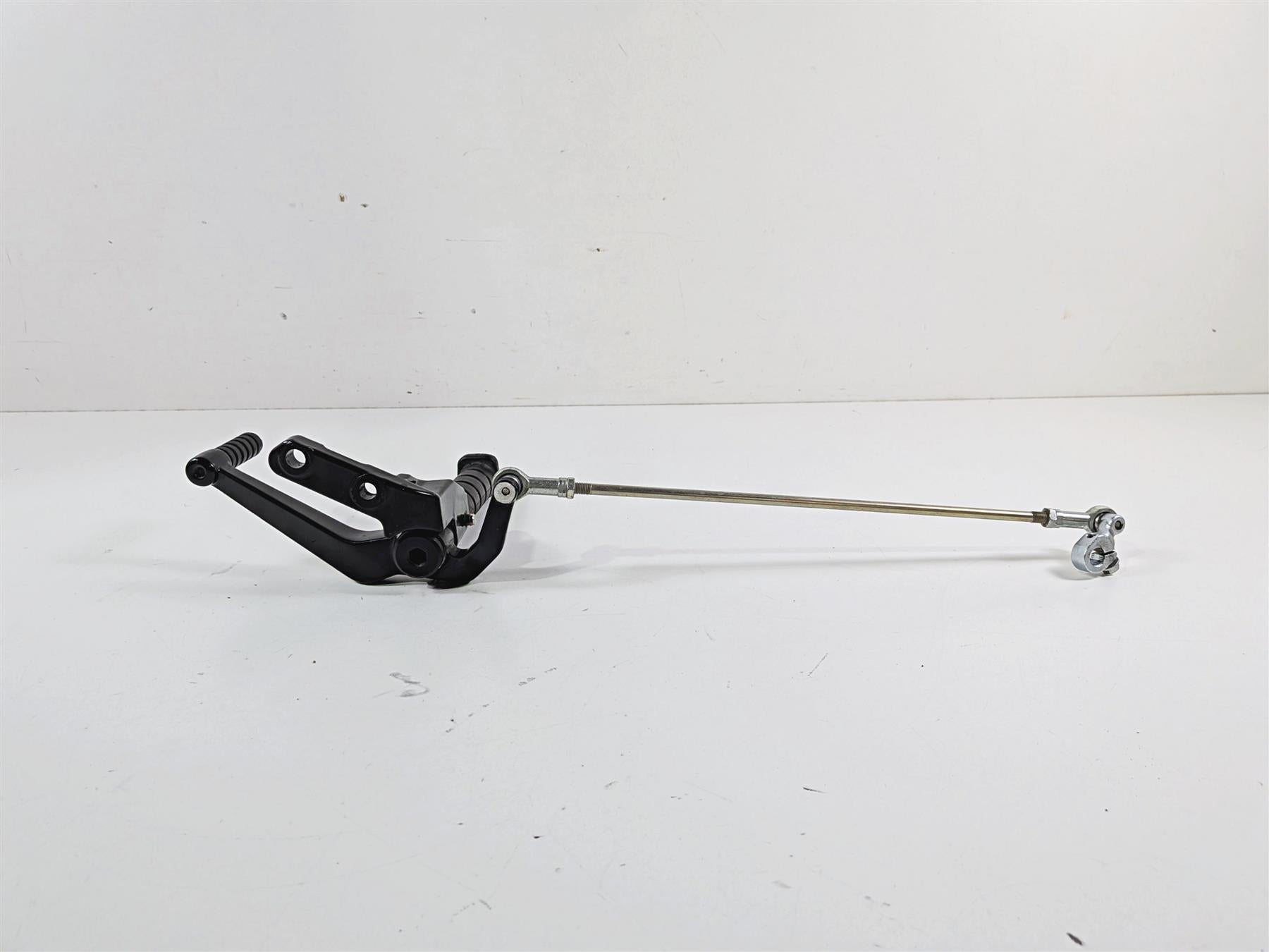2017 Victory Octane 1200 Left Footpeg Foot Peg & Shifter Shift Lever 5138886-658 {{ shop.shopifyCountryName }} - Mototech271