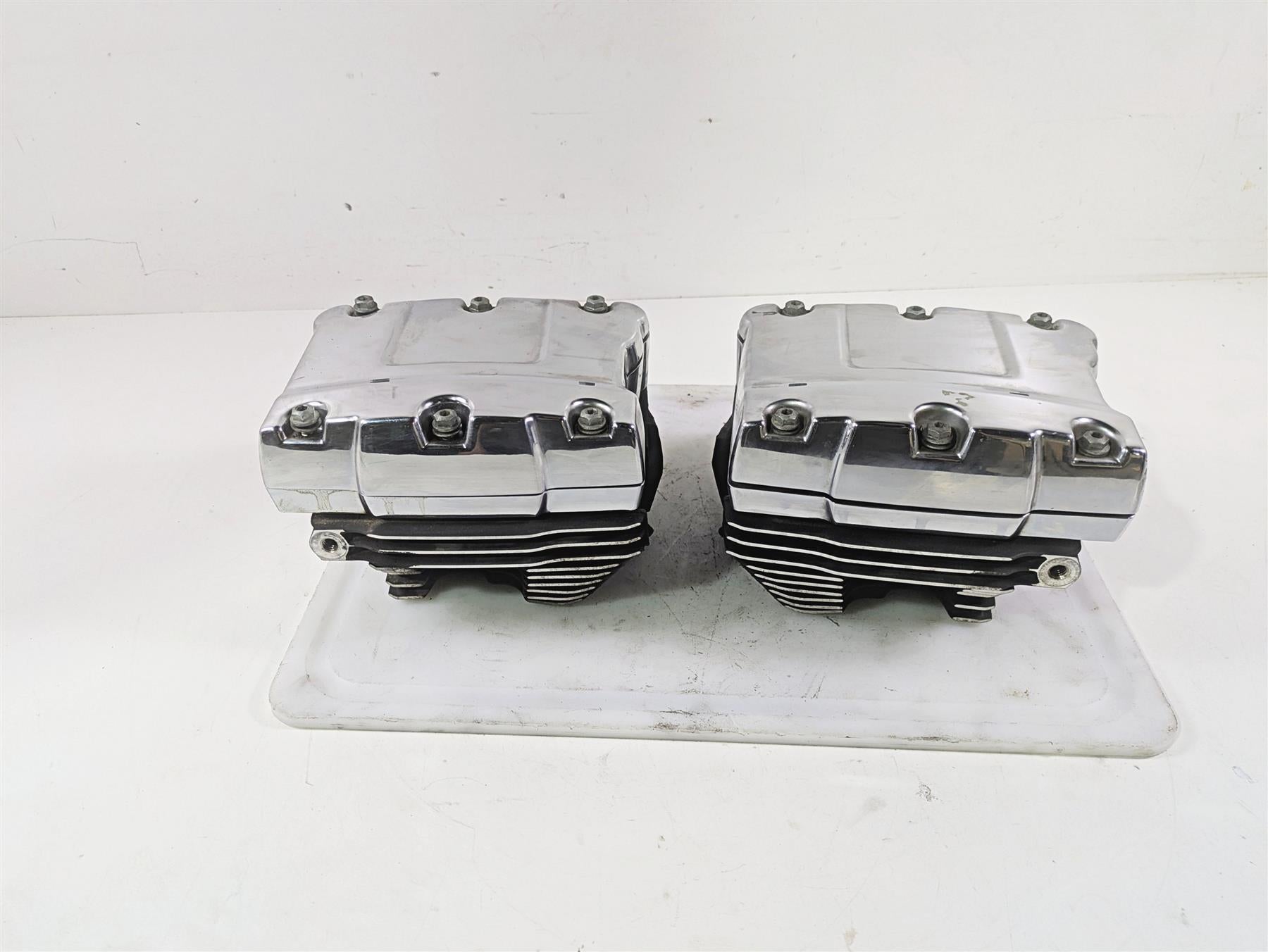 2008 Harley FXDL Dyna Low Rider 105TH Cylinderhead Cylinder Head Set 17178-06A {{ shop.shopifyCountryName }} - Mototech271