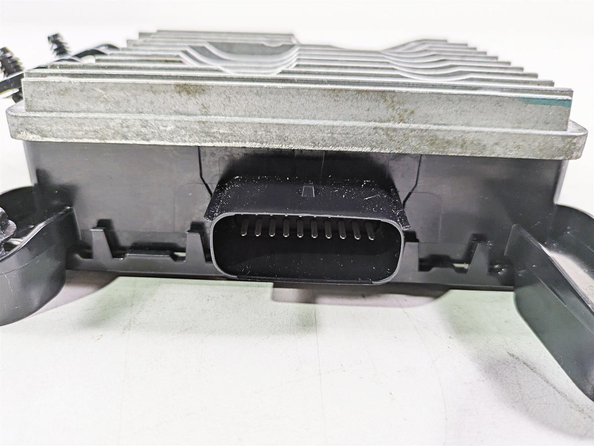 2018 Indian Chieftain Limited Front Amplifier Amp Radio Stereo 4015979 {{ shop.shopifyCountryName }} - Mototech271