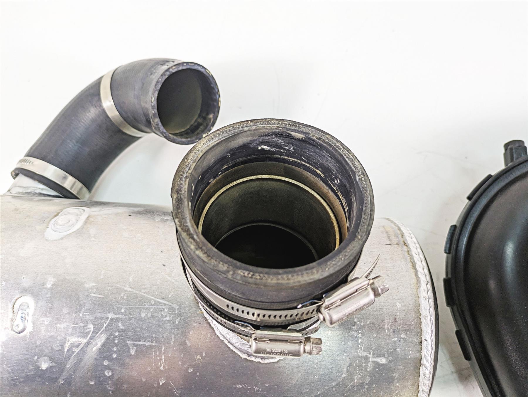2016 Sea-Doo Spark 900 Exhaust Resonator & Muffler Set 274001488 274001598 {{ shop.shopifyCountryName }} - Mototech271