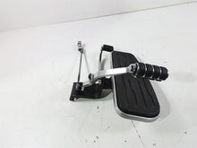 Load image into Gallery viewer, 2007 Yamaha XVS1300 V-Star Tour Left Floor Board &amp; Shifter Set 3D8-27410-00-00
