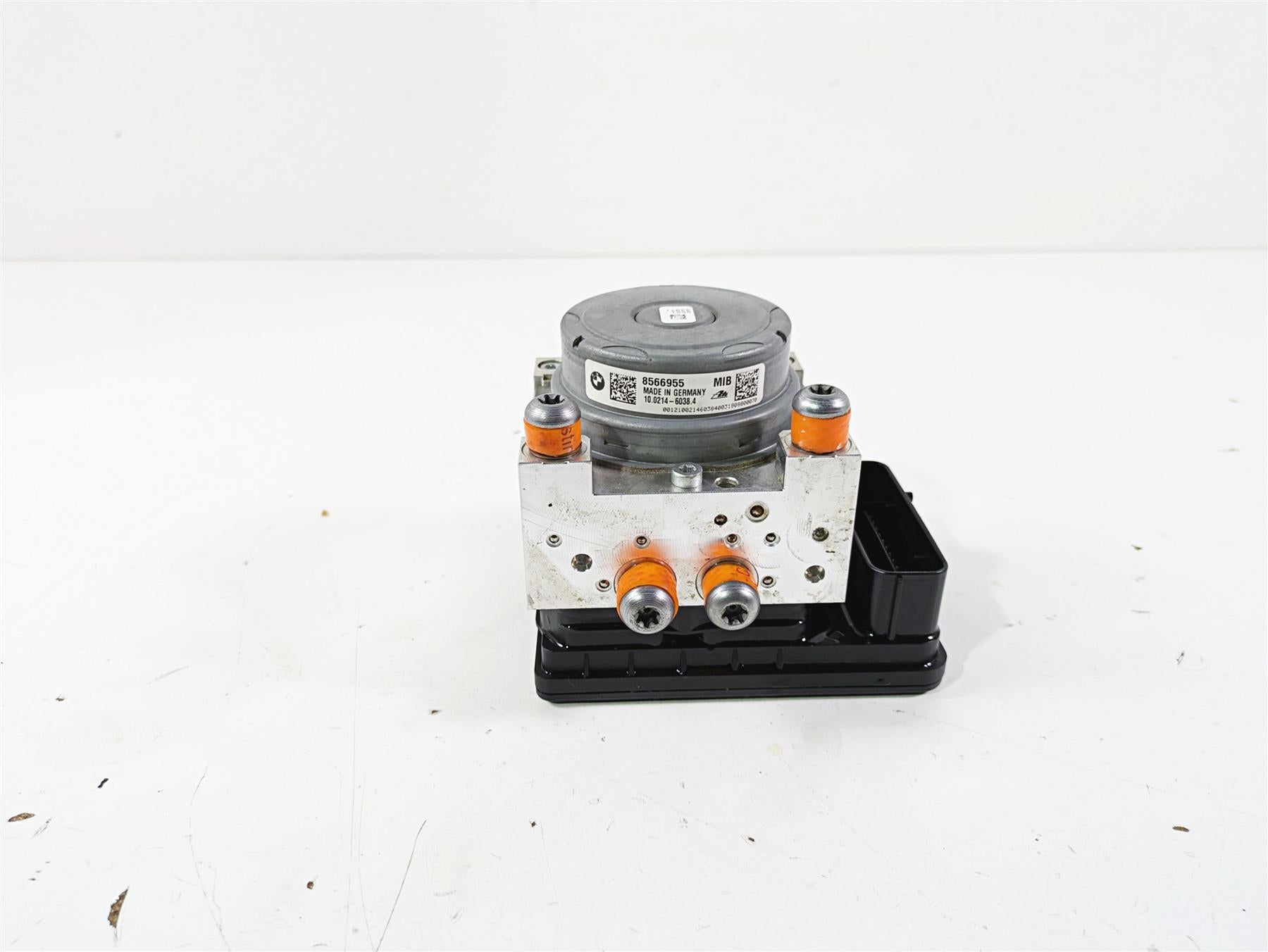 2018  BMW R1200GS GSW K50 Abs Brake Pump Module 34518566956 8566955
