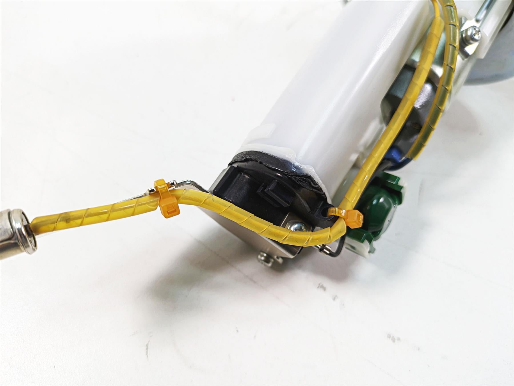 2018 Kawasaki ZX1002 Ninja H2 SX Fuel Gas Petrol Pump & Sender Tested 49040-0740 {{ shop.shopifyCountryName }} - Mototech271