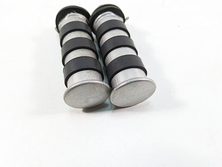 2006 Honda VT1100 C2 Shadow Rear Passenger Footpeg Rest Set 50715-MBA-020 {{ shop.shopifyCountryName }} - Mototech271