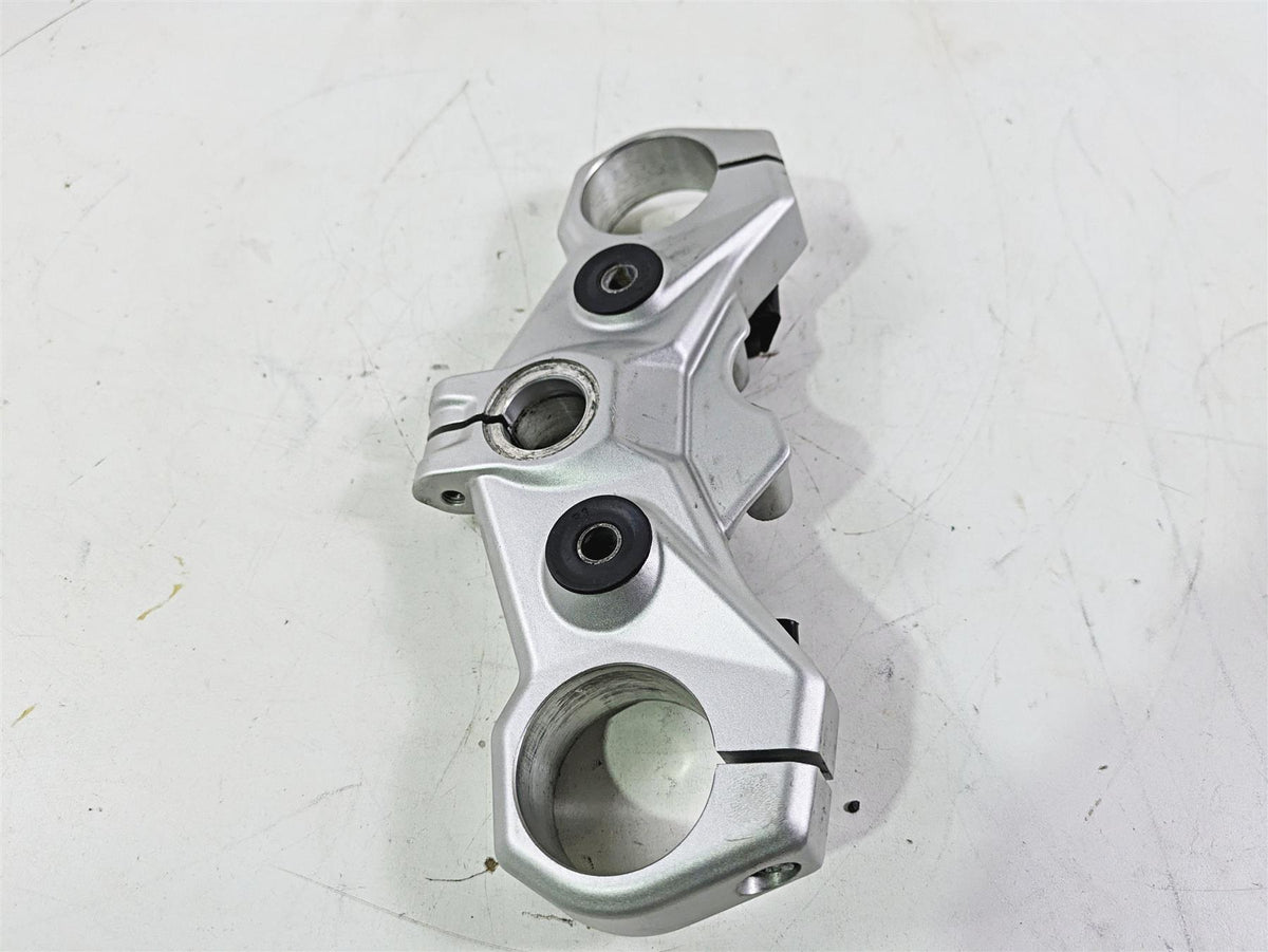 2023 BMW G310R K03 Upper Triple Tree Steering Clamp 31428554115 {{ shop.shopifyCountryName }} - Mototech271