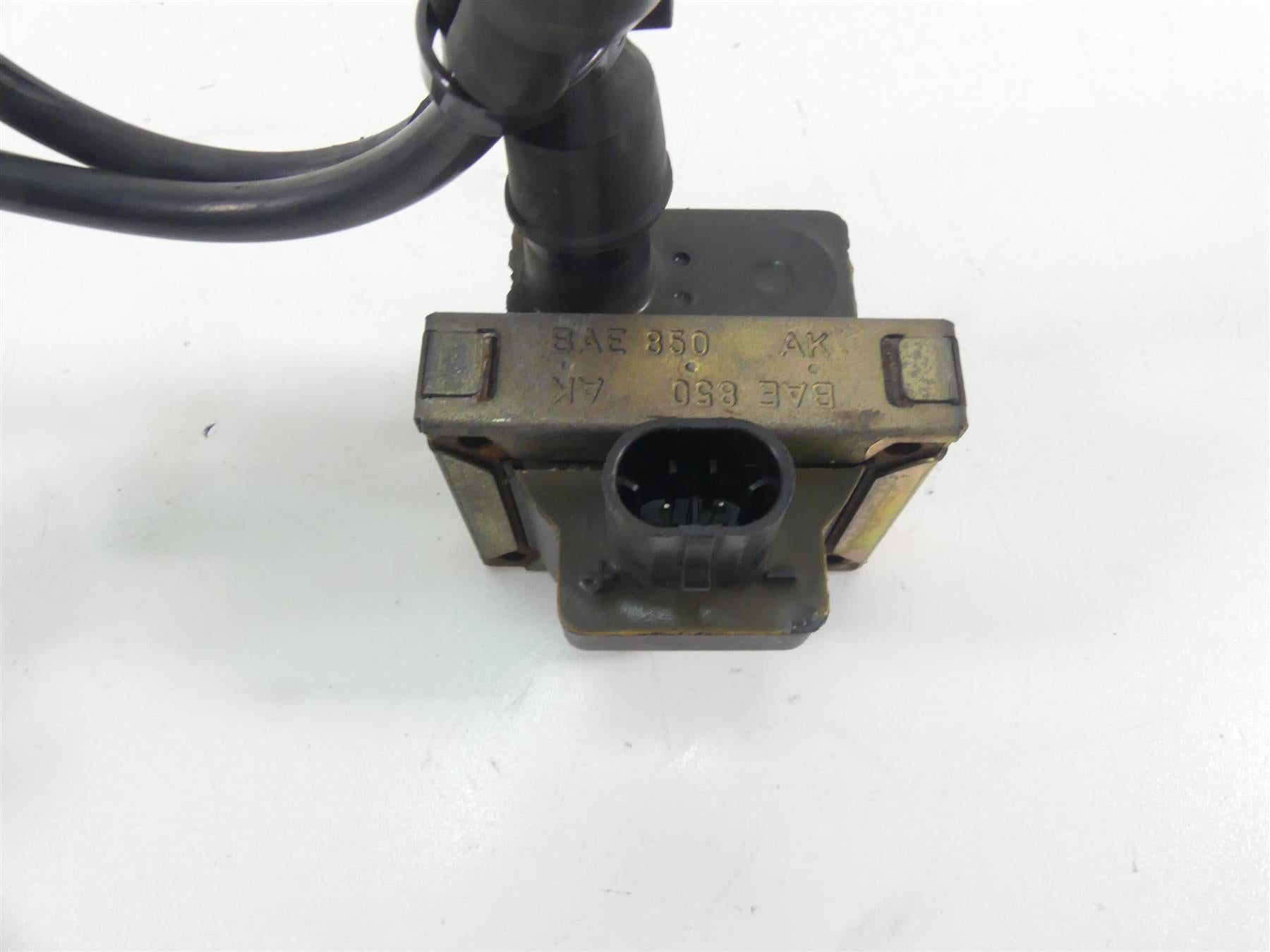 2001 Moto Guzzi California Sp 1100 Ignition Coil Wiring Plugs Set GU30716500 {{ shop.shopifyCountryName }} - Mototech271