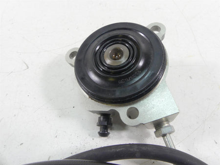 2017 Harley Touring FLHTKL Electra Glide Slave Cylinder Clutch Line 37200131 {{ shop.shopifyCountryName }} - Mototech271