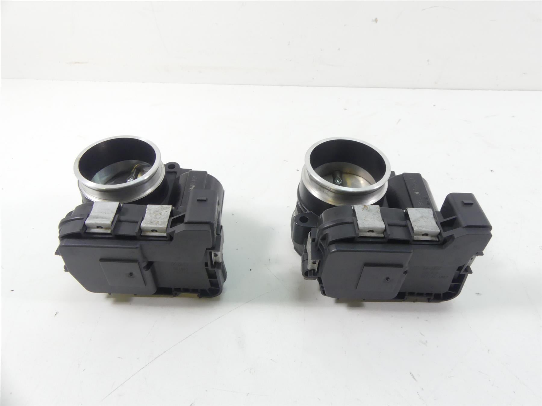 2015 BMW R1200RT K52 Throttle Body Bodies Fuel Injector Inject Set 13548564959 {{ shop.shopifyCountryName }} - Mototech271