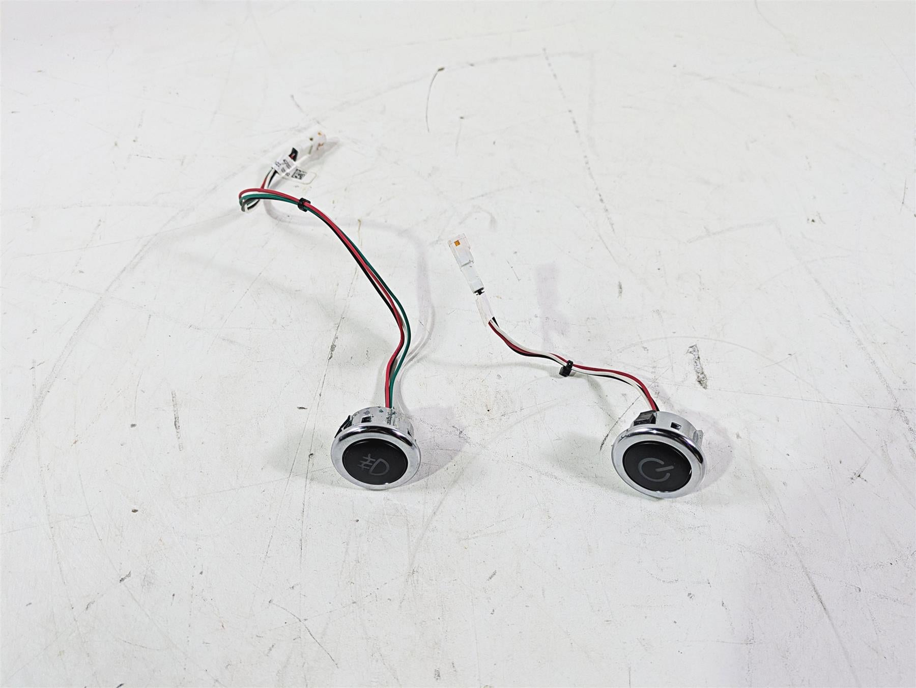 2018 Indian Chieftain Limited Power & Fog Light Push Button Knob Set 4016053
