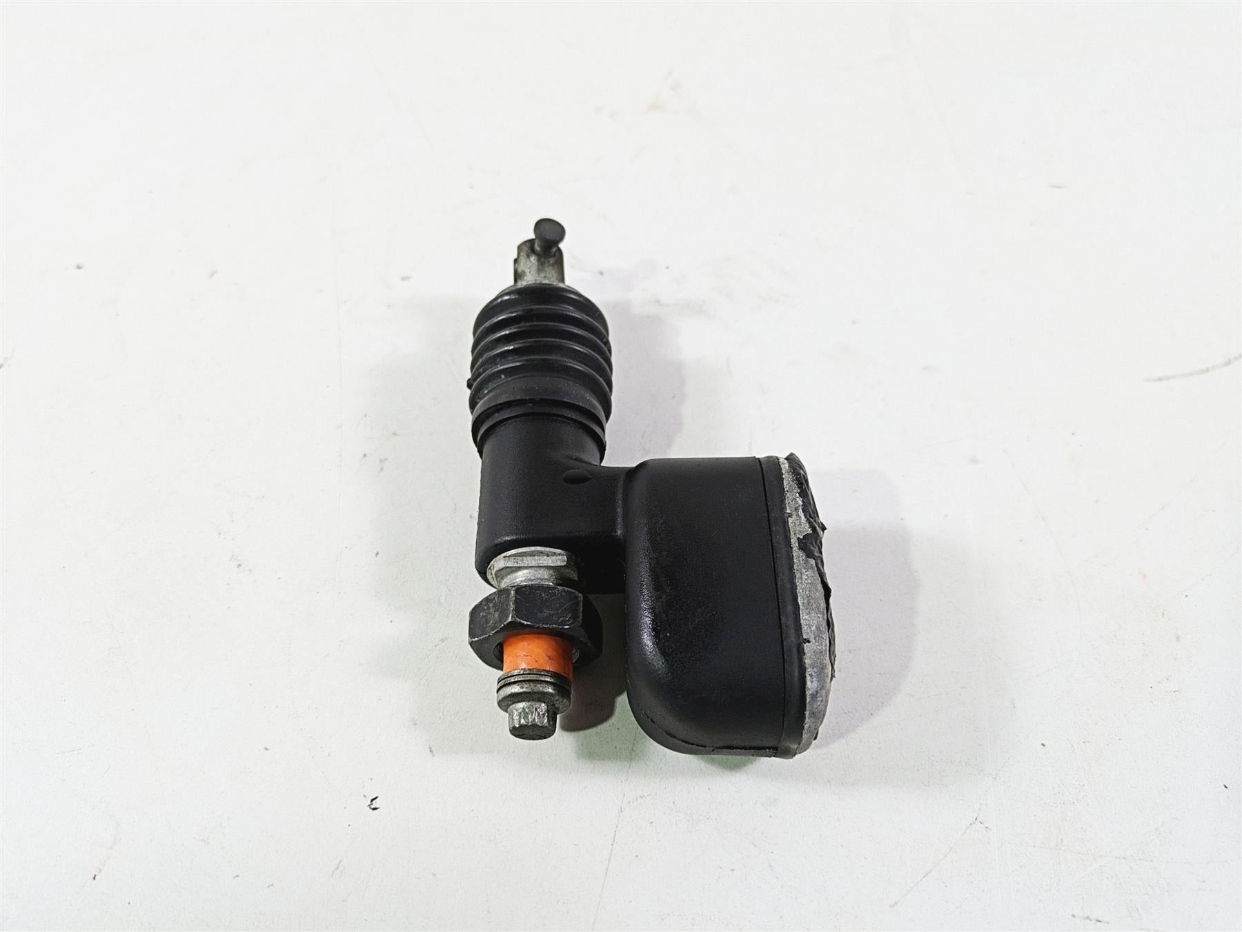 2008 Harley FLSTSB Cross Bones Rear Brake Master Cylinder - Read 41767-05E {{ shop.shopifyCountryName }} - Mototech271