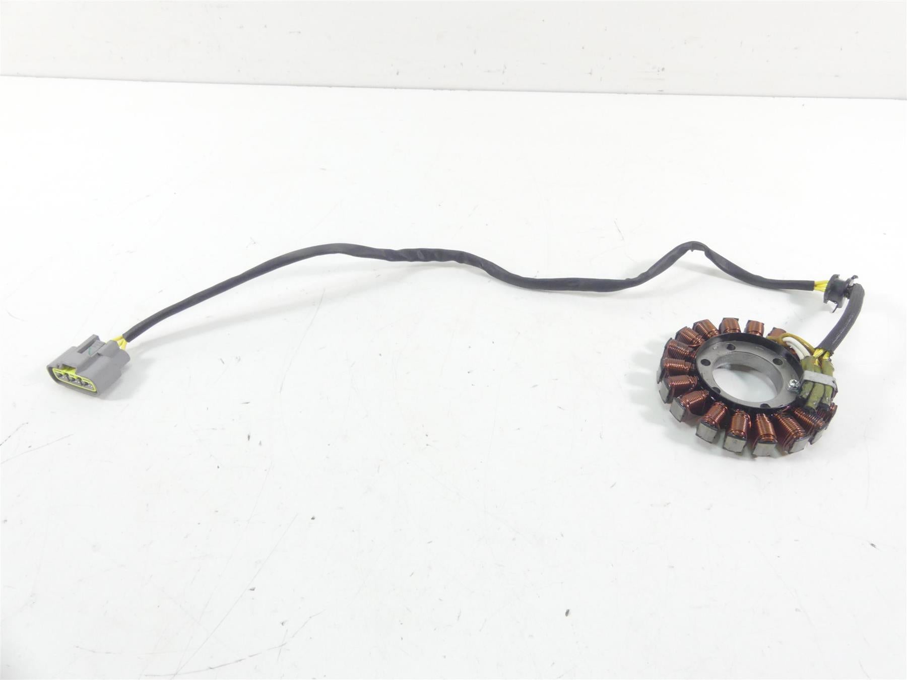 2018 Ducati Panigale 1100 V4 S Stator Alternator Generator 26420571A {{ shop.shopifyCountryName }} - Mototech271
