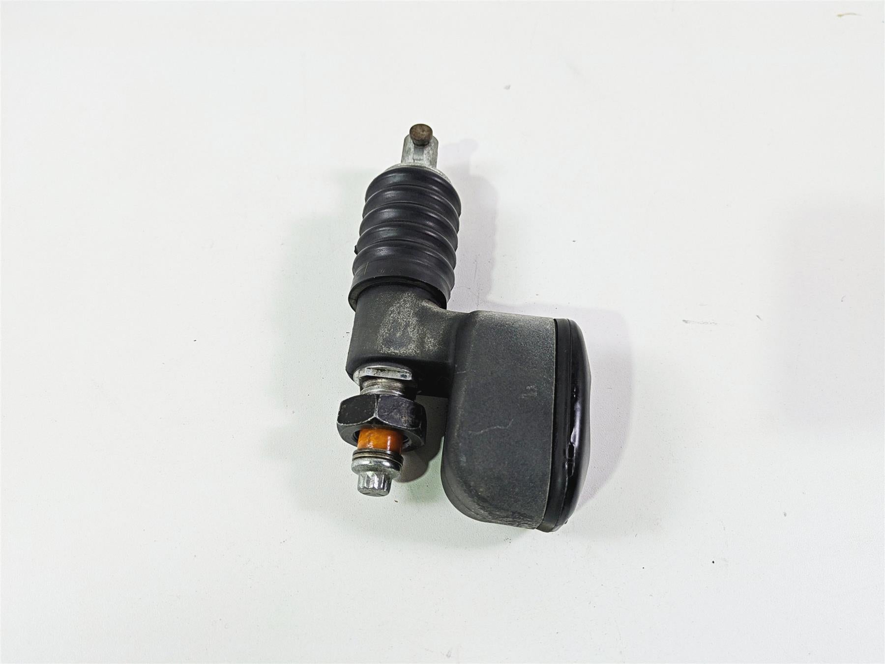 2004 Harley Softail FXSTDI Deuce Rear Brake Master Cylinder 41755-99F {{ shop.shopifyCountryName }} - Mototech271