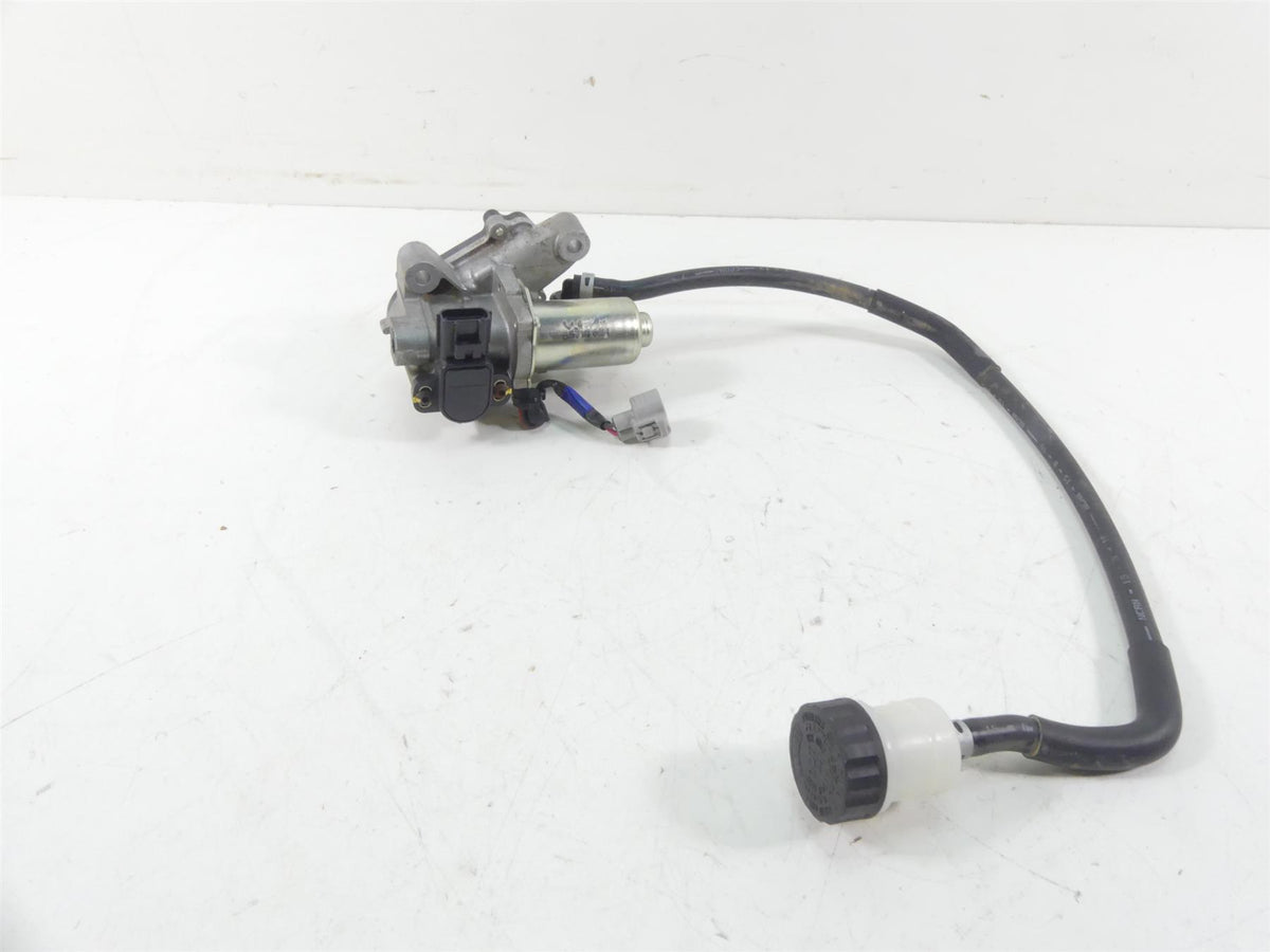 2017 Yamaha YXZ1000R EPS SS Clutch Master Cylinder + Reservoir B57-82460-00-00 {{ shop.shopifyCountryName }} - Mototech271