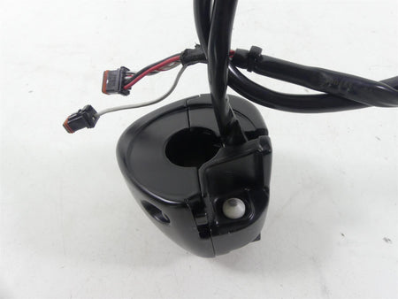 2019 Harley Softail FXBB Street Bob Right Hand Start Control Switch 71500462 {{ shop.shopifyCountryName }} - Mototech271