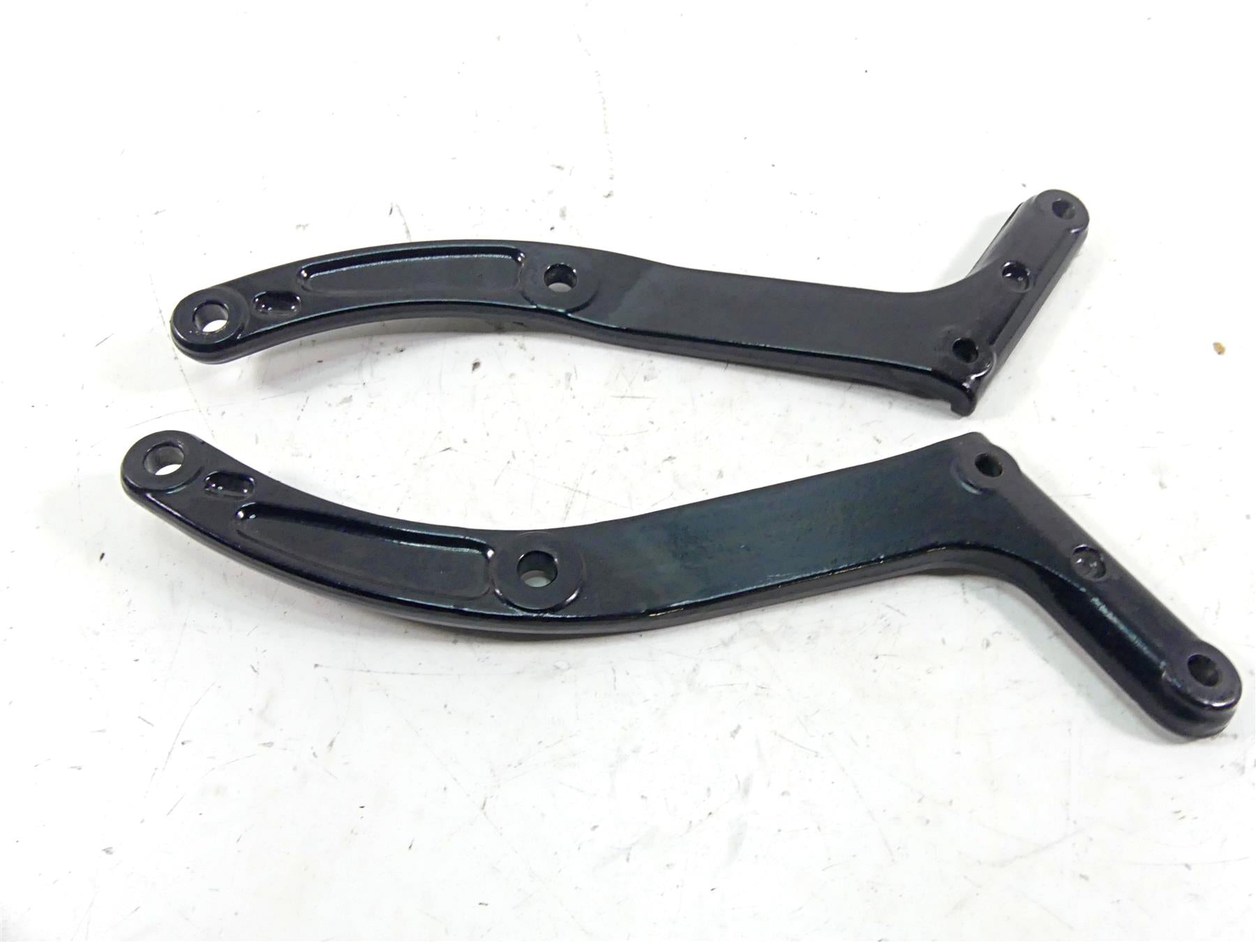 2013 Harley Softail FLSTFB Fat Boy Lo Rear Frame Struts Fender Mounts 47809-08 | Mototech271