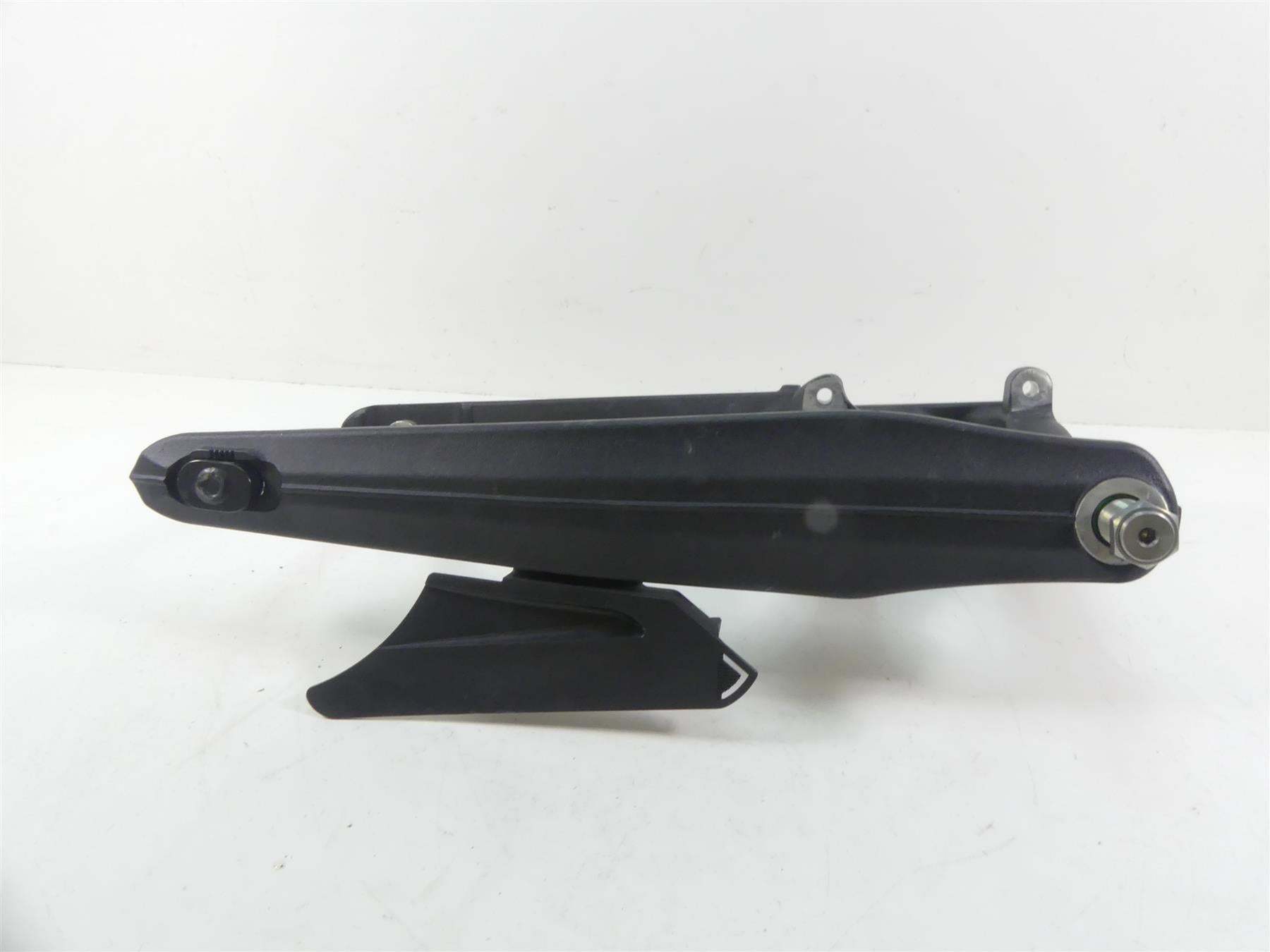 2016 Indian Chieftain Dark Horse Swingarm Swing Arm Rear Suspension 5139825 {{ shop.shopifyCountryName }} - Mototech271
