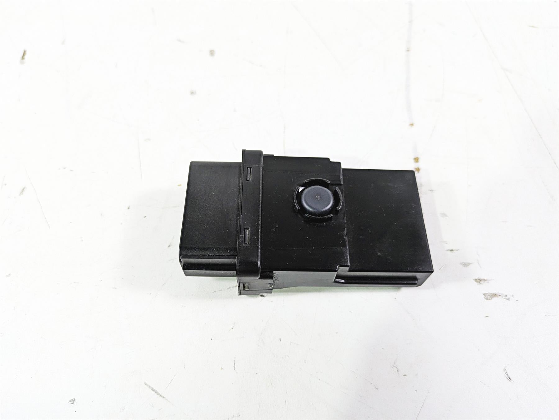 2016 BMW R1200GS GSW K50 Light Control Module 8546488 {{ shop.shopifyCountryName }} - Mototech271
