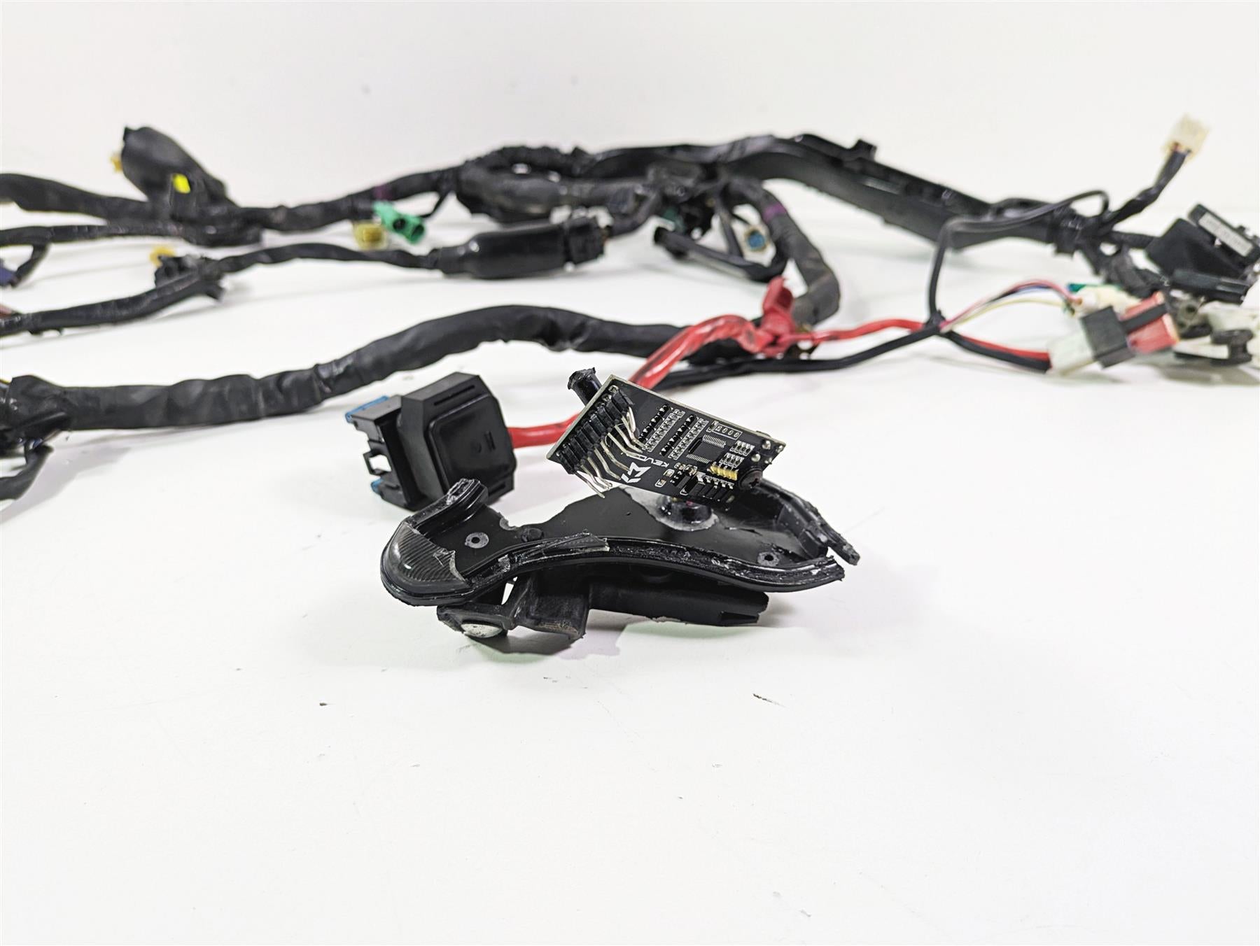 2014 Yamaha YZFR1 R1 RN22 Wiring Harness Loom READ 1KB-82590-10-00 {{ shop.shopifyCountryName }} - Mototech271