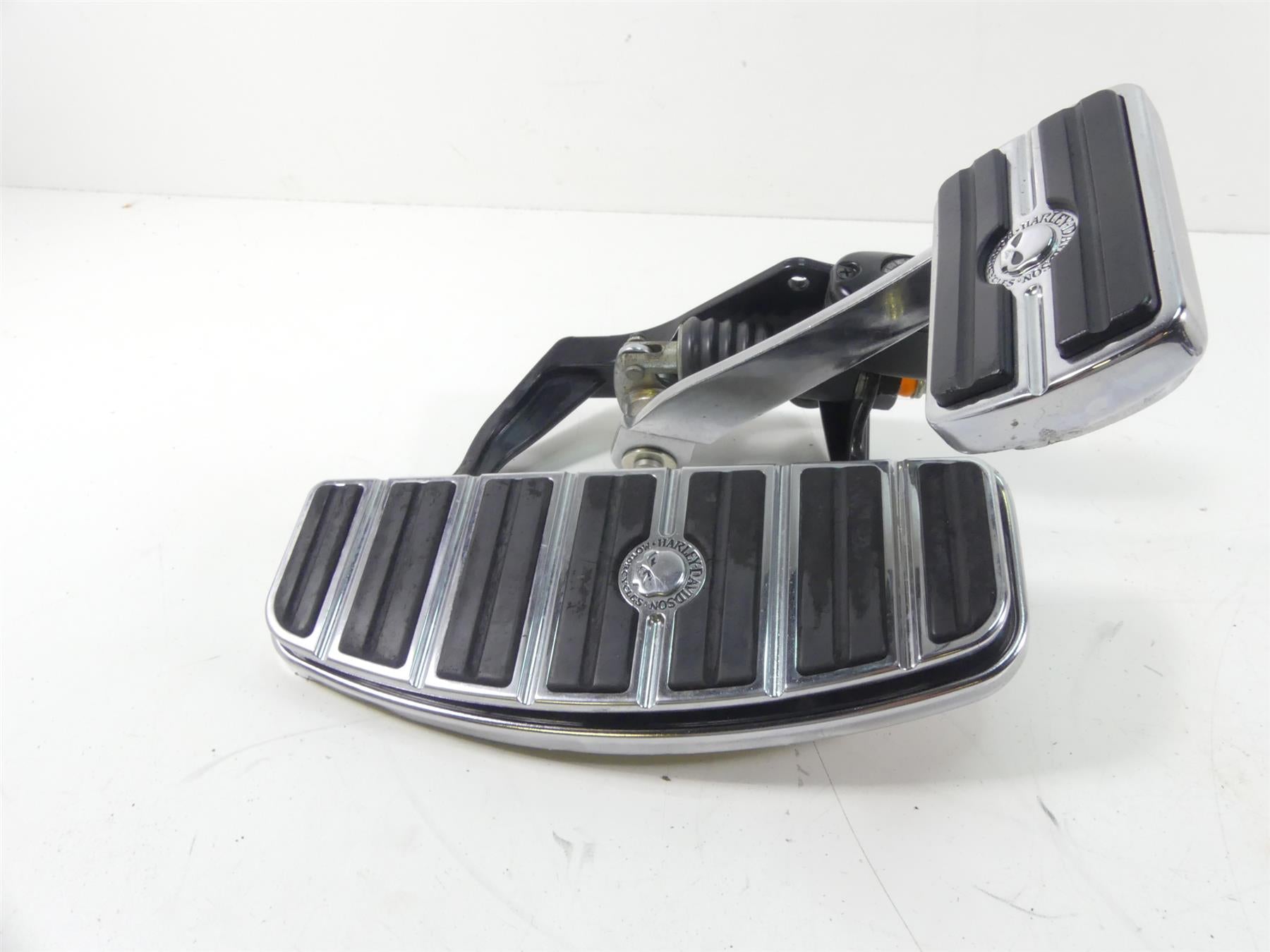 2004 Harley Softail FLSTFI Fat Boy Floorboard Brake Pedal Set - Read 50710-04 {{ shop.shopifyCountryName }} - Mototech271