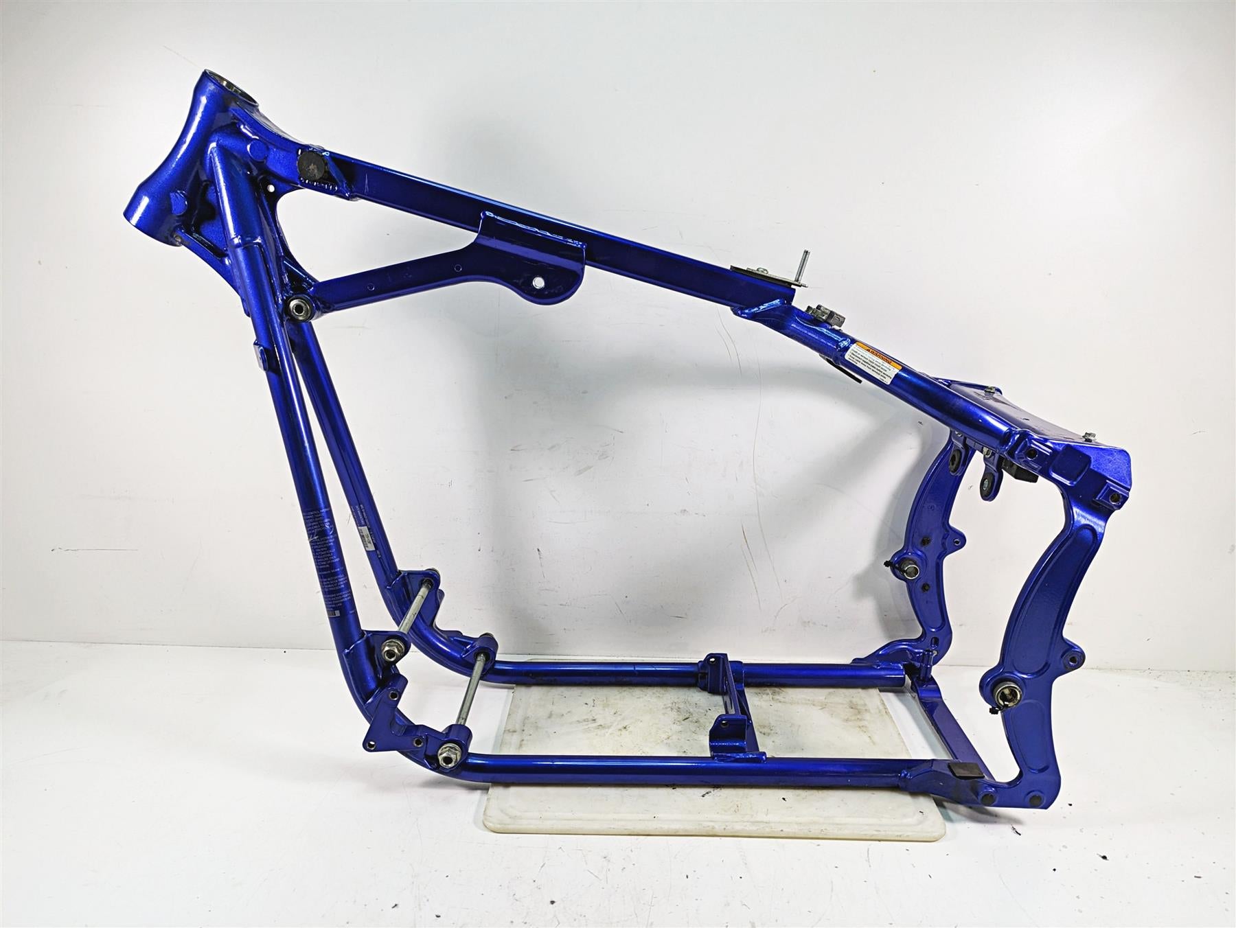 2009 Harley FXCWC Softail Rocker C Blue Straight Main Frame Chassis With Clean Arizona Title 47167-08 {{ shop.shopifyCountryName }} - Mototech271