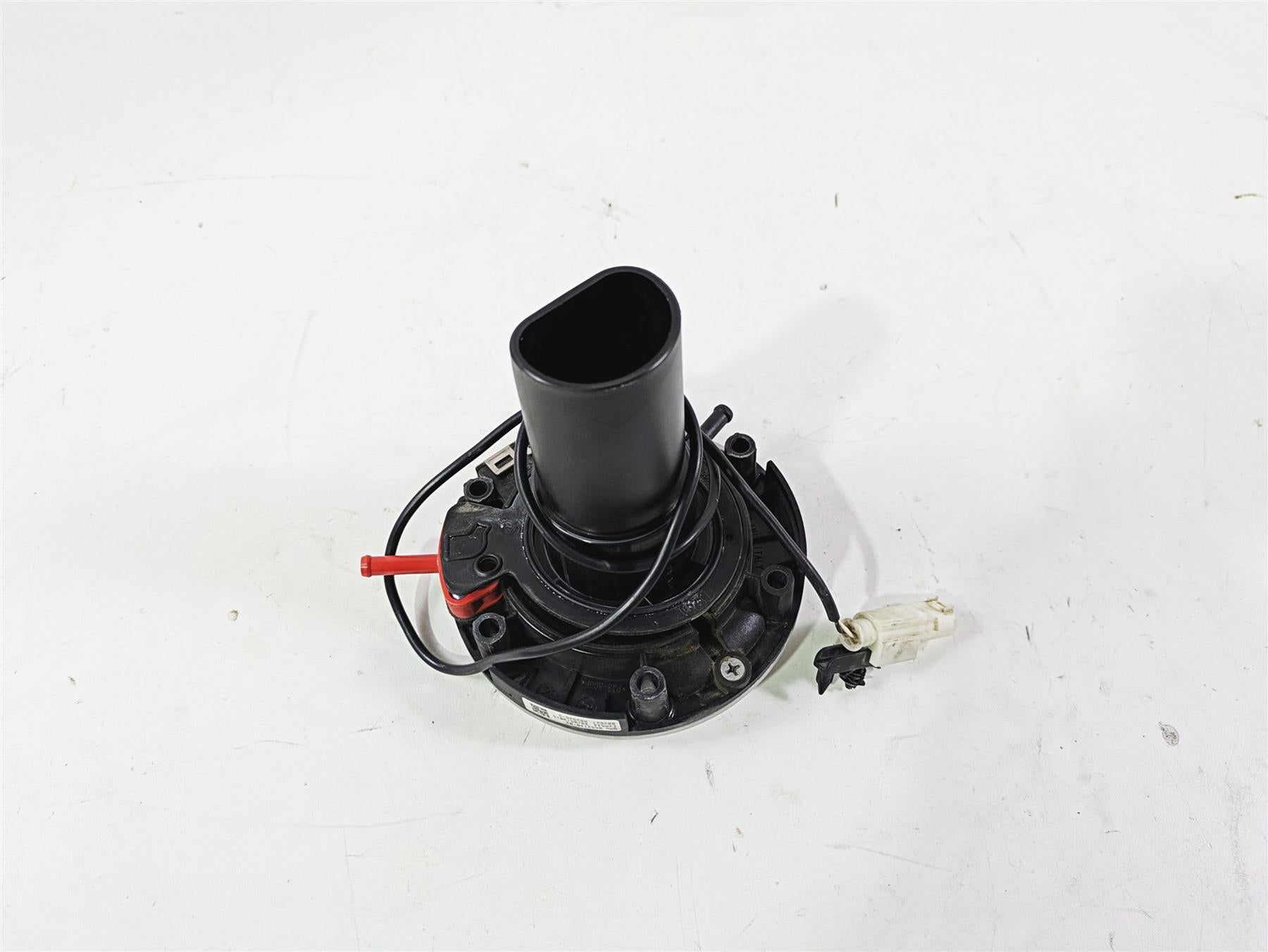 2015 BMW R1200 GS Adv K51 Keyless Ride Fuel Gas Tank Cap 16118552148 {{ shop.shopifyCountryName }} - Mototech271