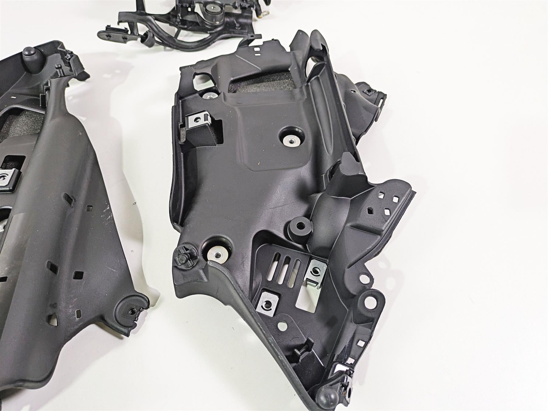 2022 Ducati Streetfighter V2 Electrical & Battery Holder Carrier 8291I303A {{ shop.shopifyCountryName }} - Mototech271