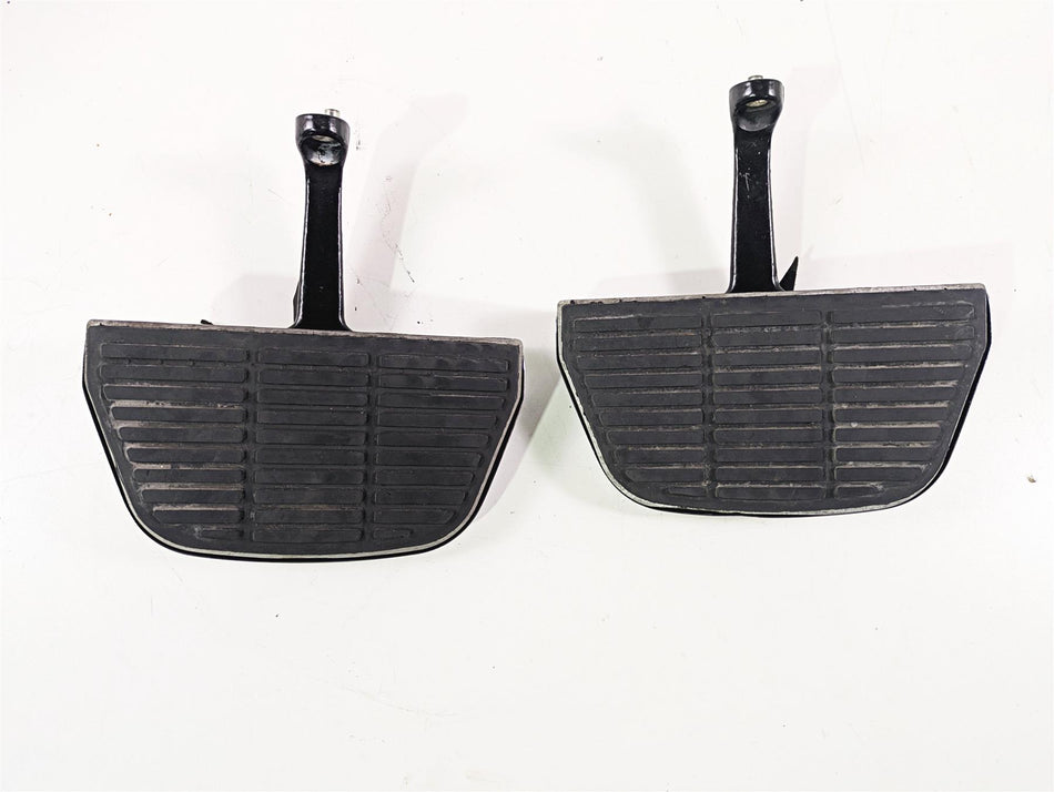 1999 Harley Touring FLHTCUI E-Glide Rear Passenger Floor Board Set 52719-93B {{ shop.shopifyCountryName }} - Mototech271