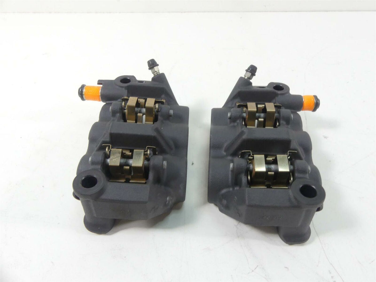2020 Yamaha VMX17 1700 Front Brake Caliper Set 4C8-2580T-10-00 2S3-2580U-00-00 {{ shop.shopifyCountryName }} - Mototech271