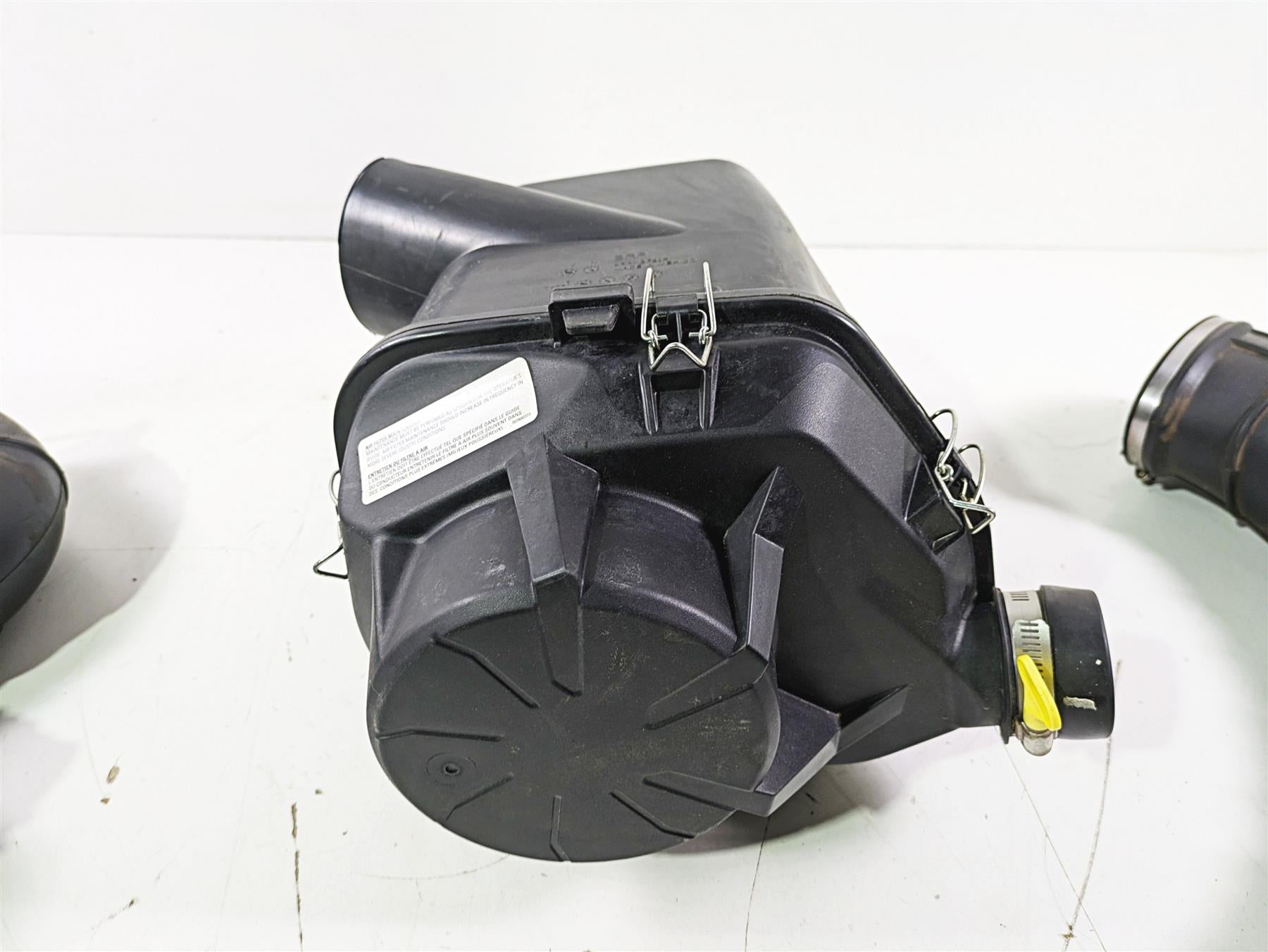 2023 Can Am Maverick X3 XMR Turbo RR Air Cleaner Breather Filter Set 707800859 {{ shop.shopifyCountryName }} - Mototech271