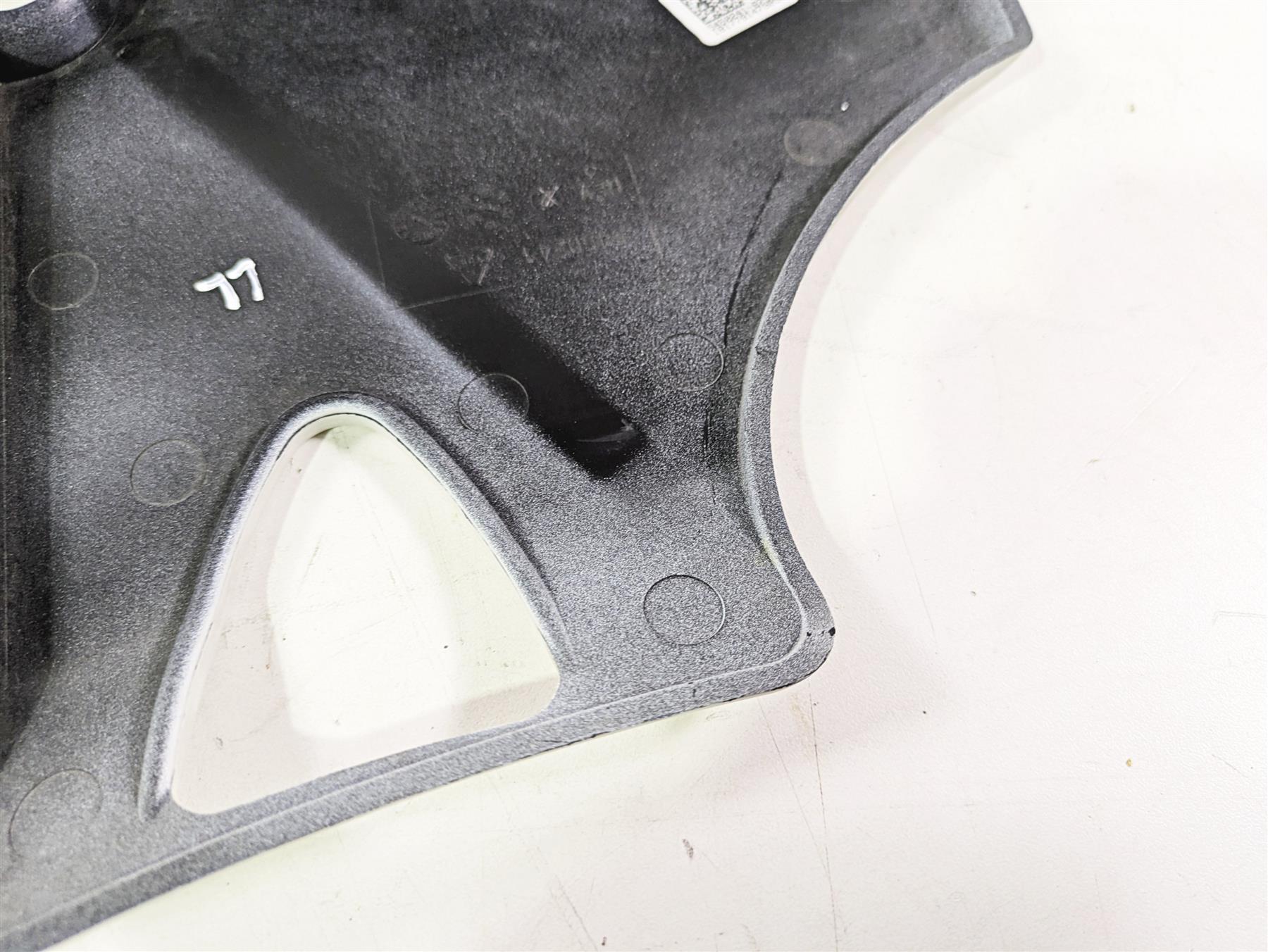 2018 Indian Chieftain Limited Left Lower Side Cover Fairing White Pearl 5450241 {{ shop.shopifyCountryName }} - Mototech271