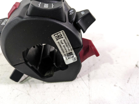 2022 BMW R1250 RT K052 Left Hand Screen Blinker Control Switch 61319829387 {{ shop.shopifyCountryName }} - Mototech271