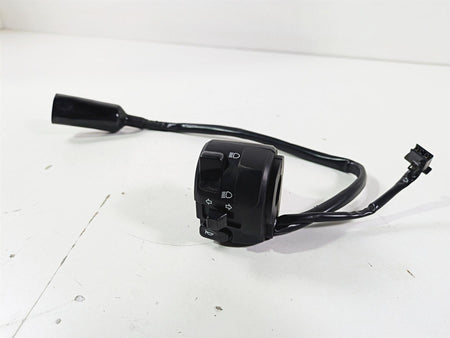 2023 Kawasaki EX400 Ninja Left Hand Turn Signal Control Switch 46091-0372 {{ shop.shopifyCountryName }} - Mototech271