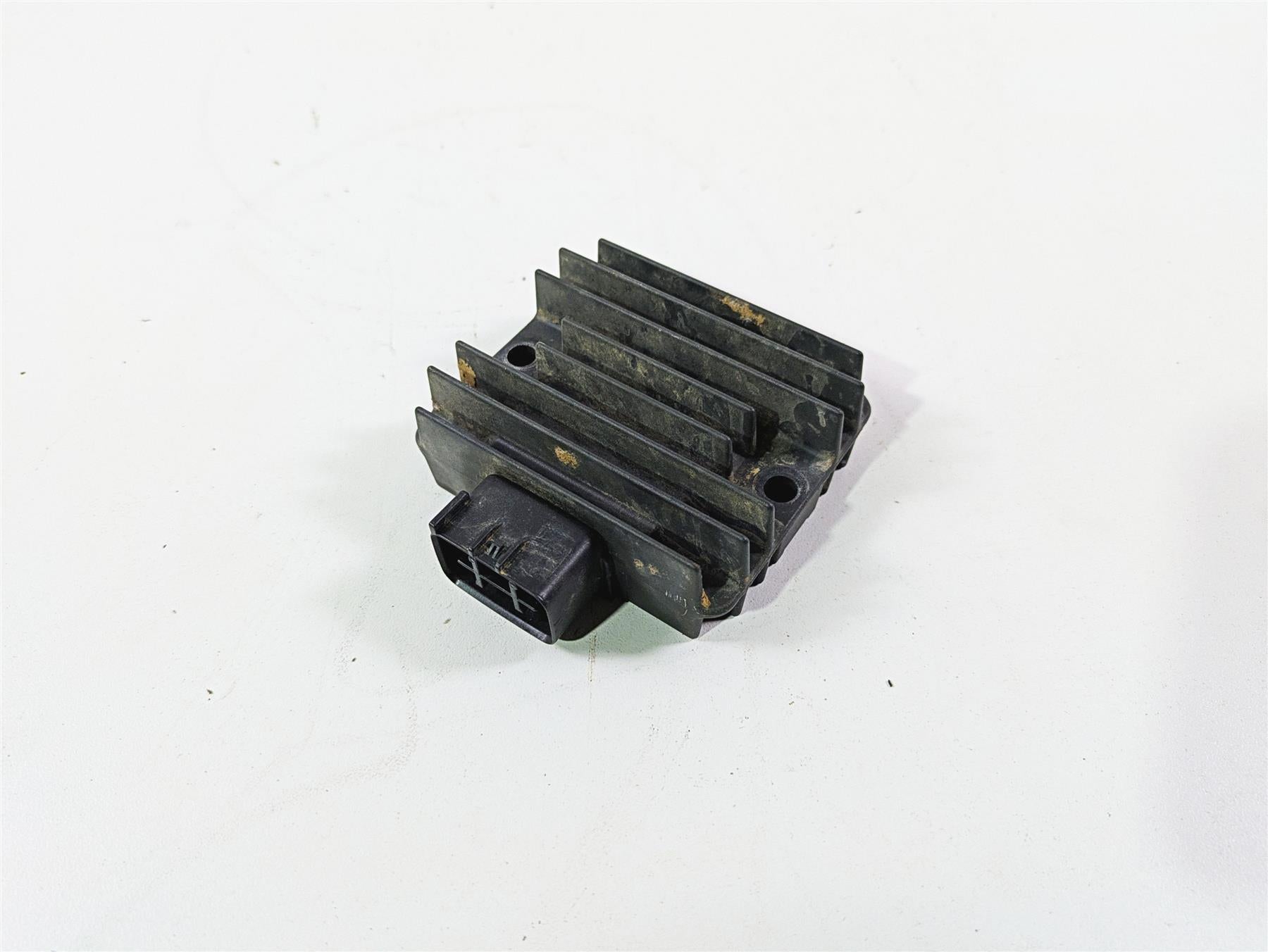 2010 Kawasaki 610 4x4 Mule Rectifier Voltage Regulator SH578CA 21066-0039 {{ shop.shopifyCountryName }} - Mototech271