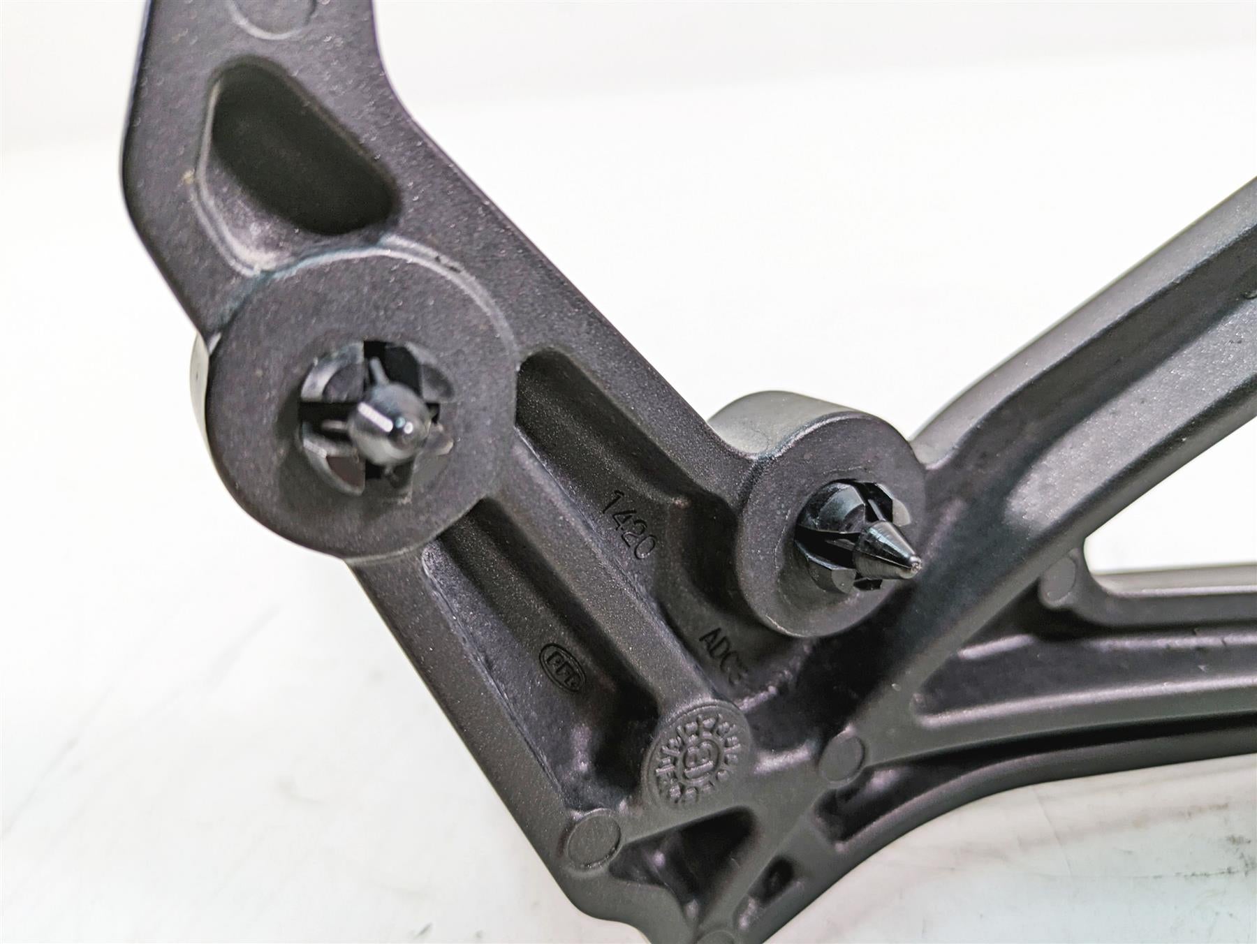 2018 Kawasaki ZX1002 Ninja H2 SX Left Passenger Foot Peg & Mount 35063-1420-46R {{ shop.shopifyCountryName }} - Mototech271