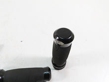 Load image into Gallery viewer, 2020 Harley Softail FXBB Street Bob Right Hand Control Switch - Read 71500462
