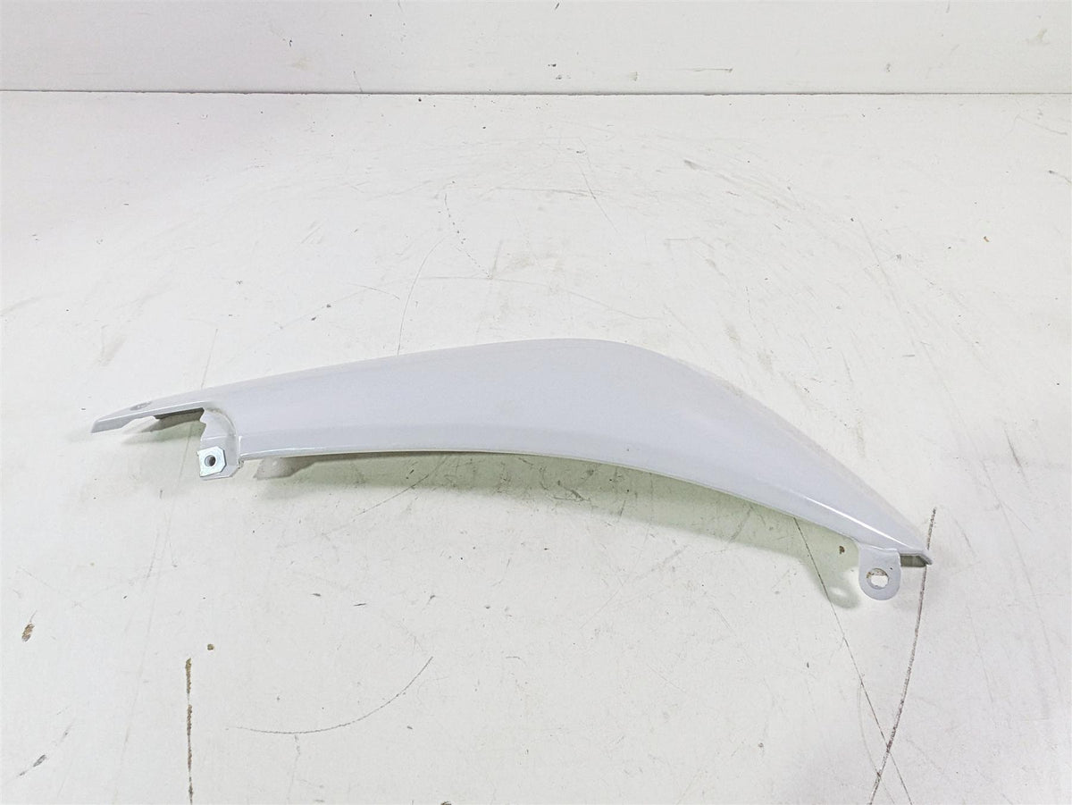 2016 BMW F800R K73 Left Rear Fender White Fairing Side Cover 46627678607 {{ shop.shopifyCountryName }} - Mototech271
